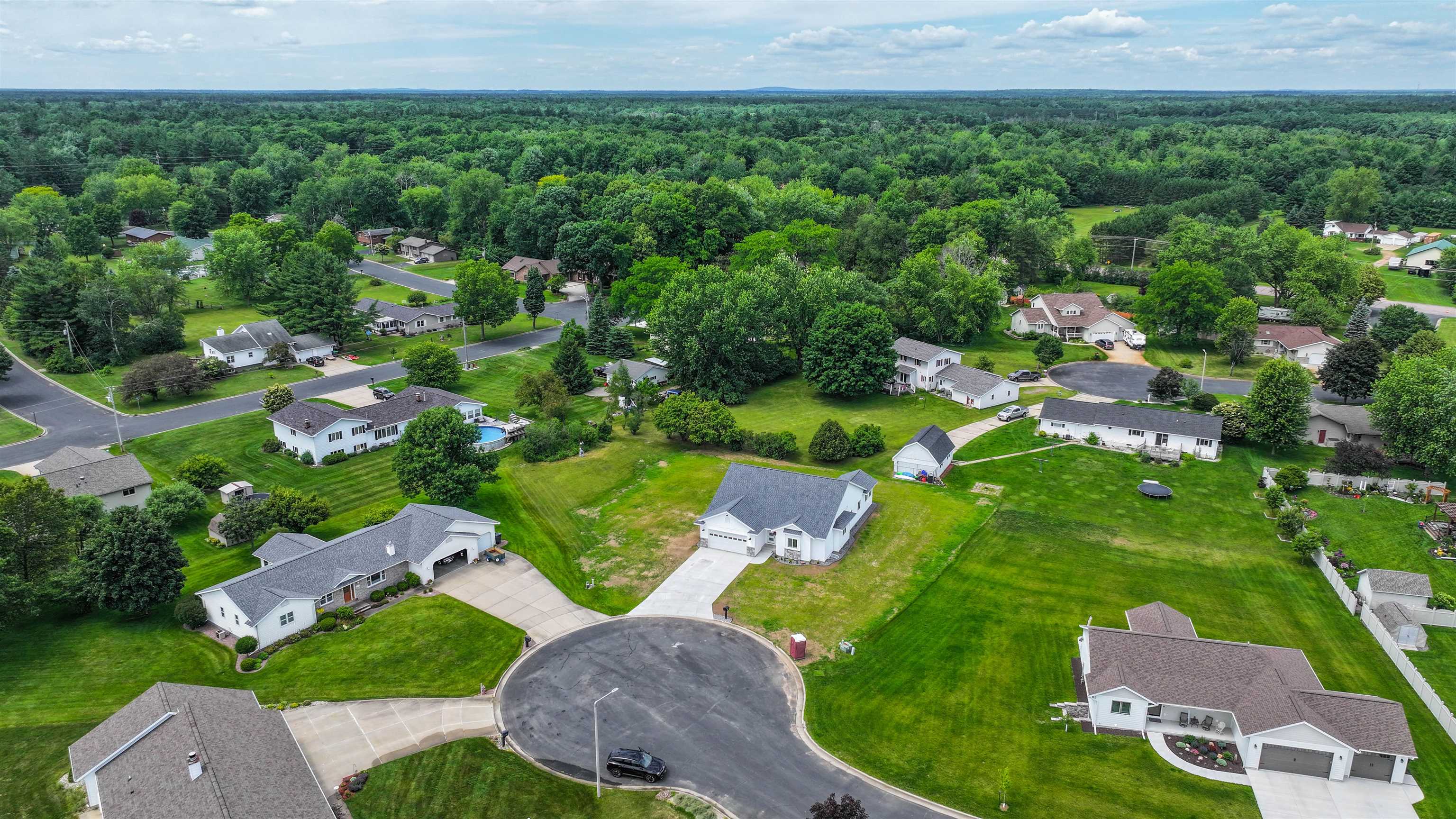 1030 MICHELE COURT, Port Edwards, Wisconsin 54469, 5 Bedrooms Bedrooms, ,3 BathroomsBathrooms,Residential,For Sale,1030 MICHELE COURT,22601343