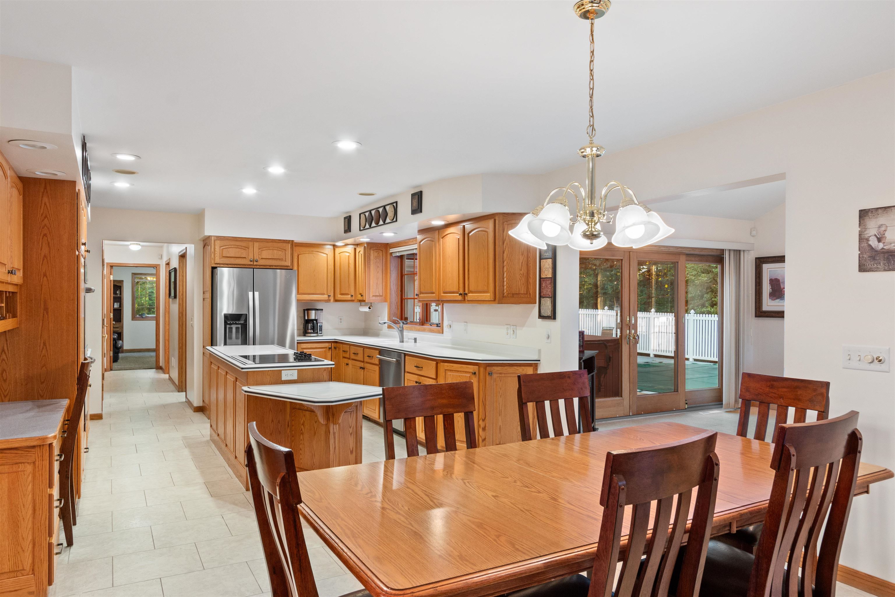 2211 BRIDLE PATH, Wisconsin Rapids, Wisconsin 54494, 5 Bedrooms Bedrooms, ,3 BathroomsBathrooms,Residential,For Sale,2211 BRIDLE PATH,22601344