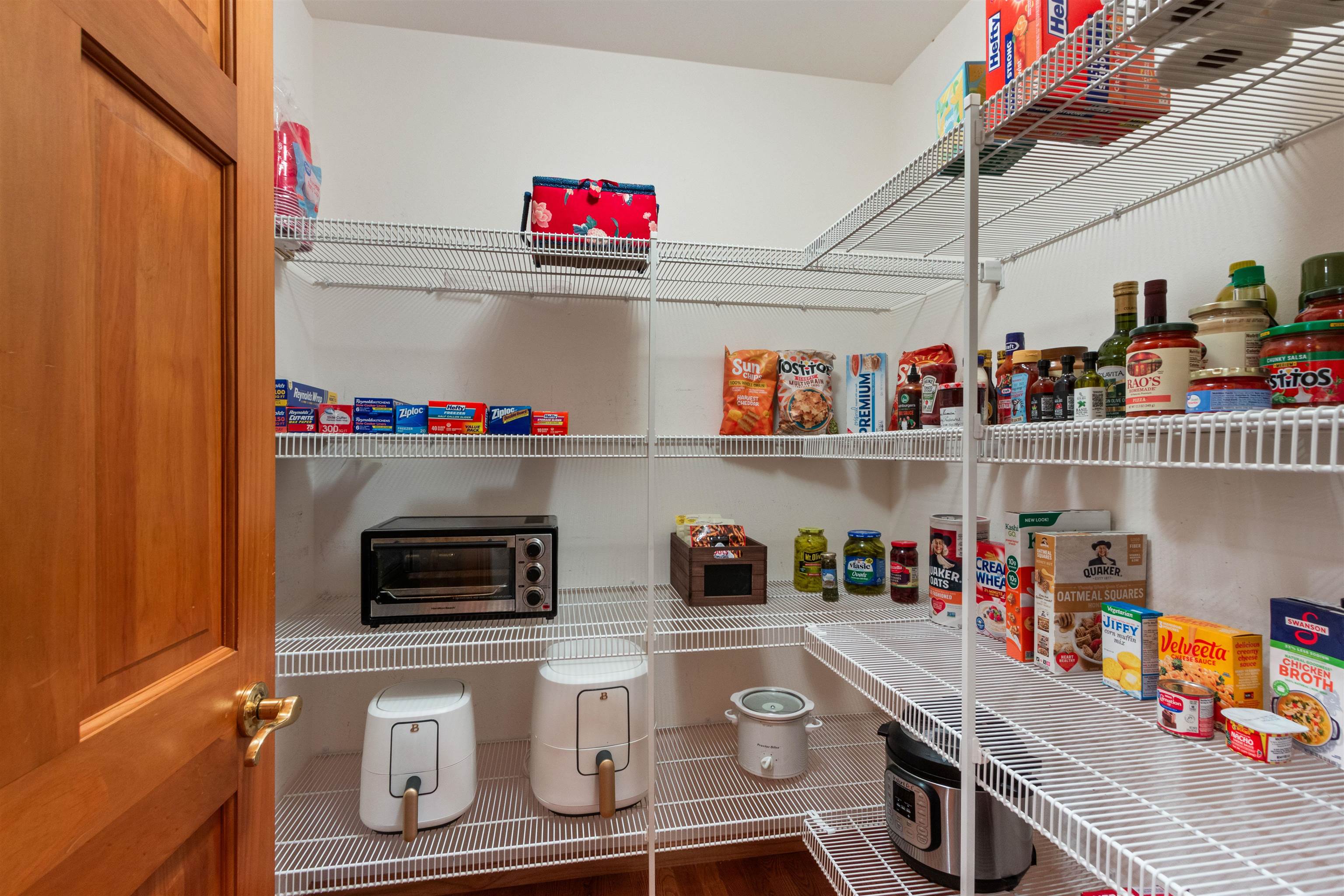 2211 BRIDLE PATH, Wisconsin Rapids, Wisconsin 54494, 5 Bedrooms Bedrooms, ,3 BathroomsBathrooms,Residential,For Sale,2211 BRIDLE PATH,22601344