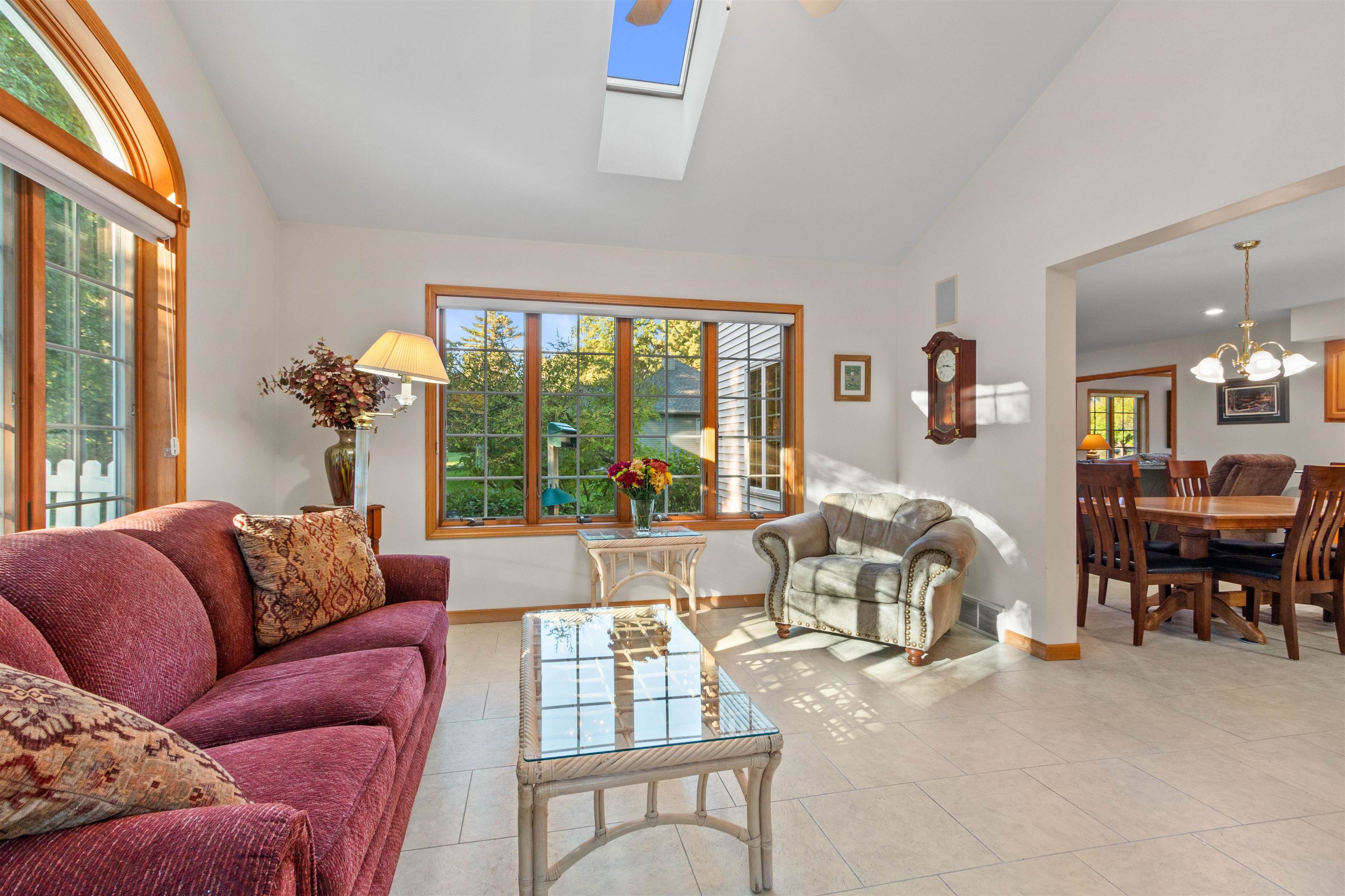 2211 BRIDLE PATH, Wisconsin Rapids, Wisconsin 54494, 5 Bedrooms Bedrooms, ,3 BathroomsBathrooms,Residential,For Sale,2211 BRIDLE PATH,22601344