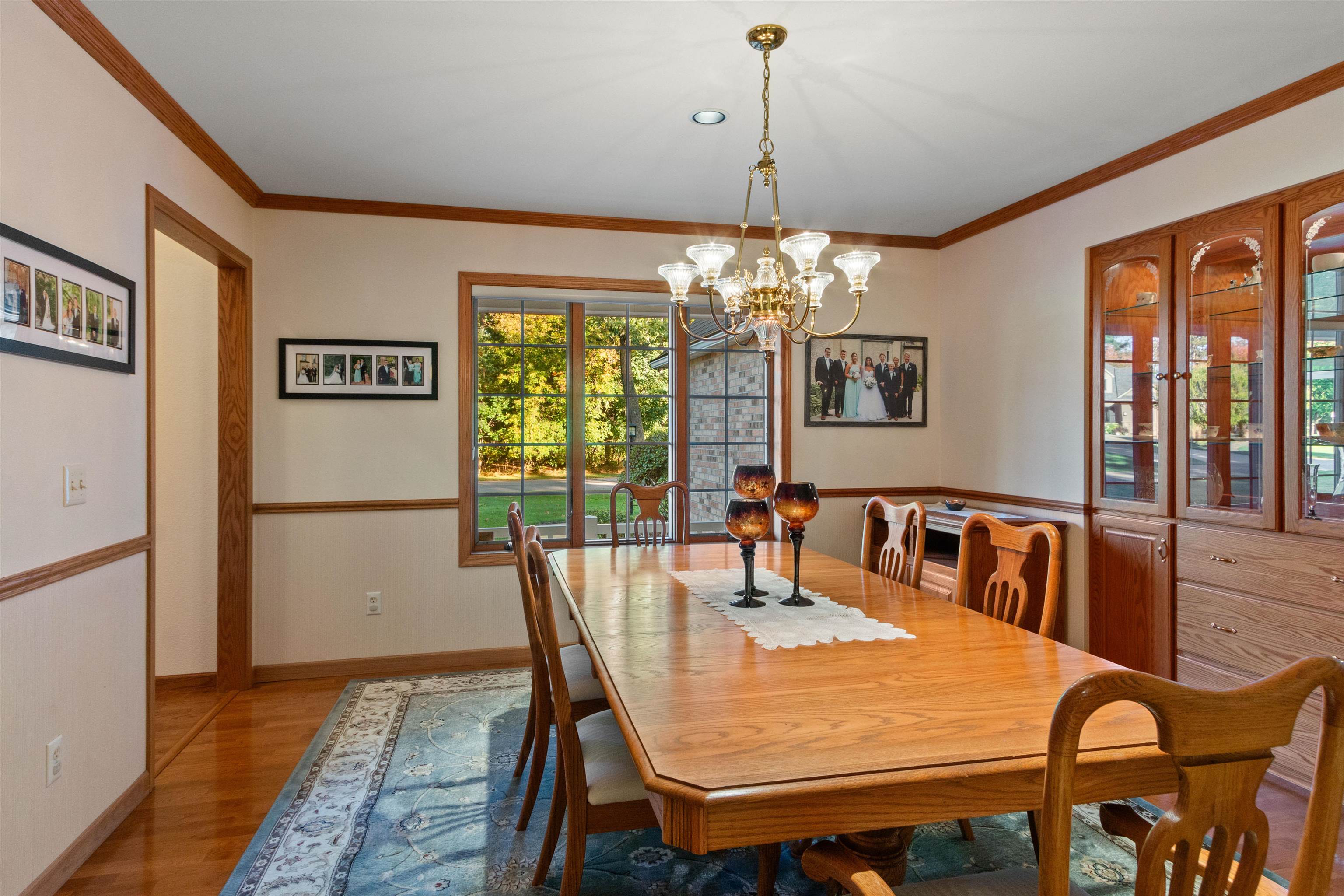 2211 BRIDLE PATH, Wisconsin Rapids, Wisconsin 54494, 5 Bedrooms Bedrooms, ,3 BathroomsBathrooms,Residential,For Sale,2211 BRIDLE PATH,22601344