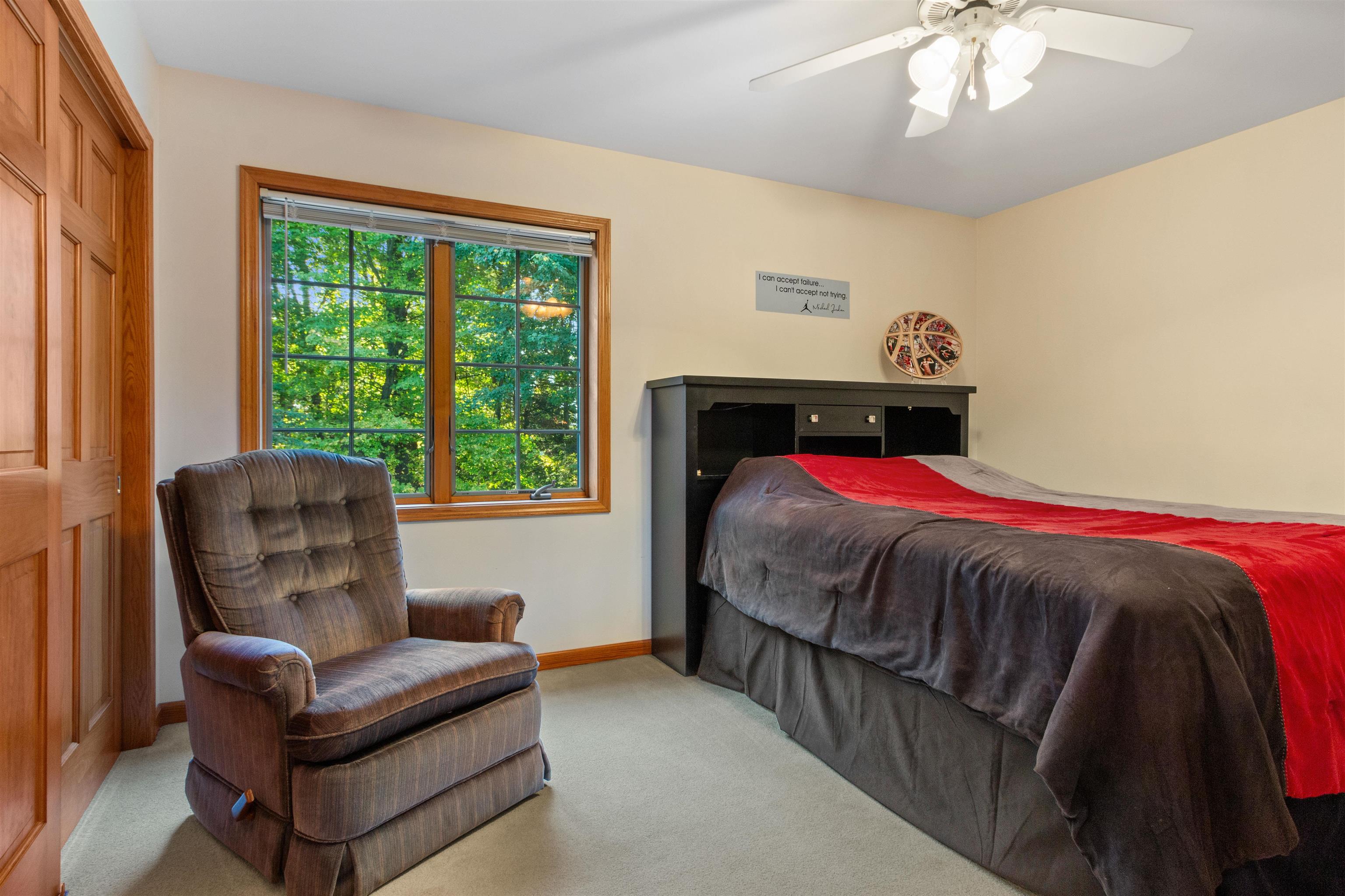 2211 BRIDLE PATH, Wisconsin Rapids, Wisconsin 54494, 5 Bedrooms Bedrooms, ,3 BathroomsBathrooms,Residential,For Sale,2211 BRIDLE PATH,22601344