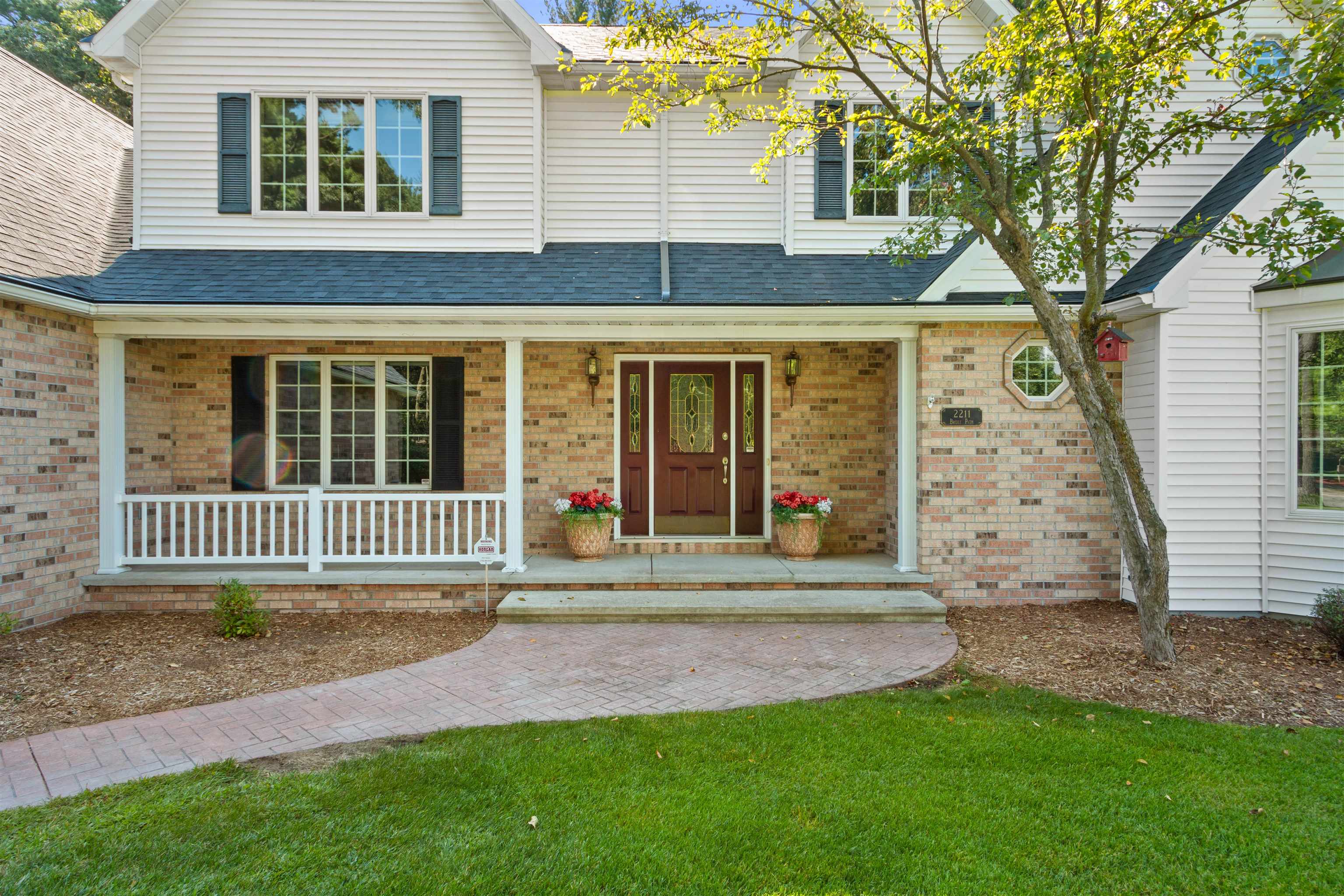 2211 BRIDLE PATH, Wisconsin Rapids, Wisconsin 54494, 5 Bedrooms Bedrooms, ,3 BathroomsBathrooms,Residential,For Sale,2211 BRIDLE PATH,22601344