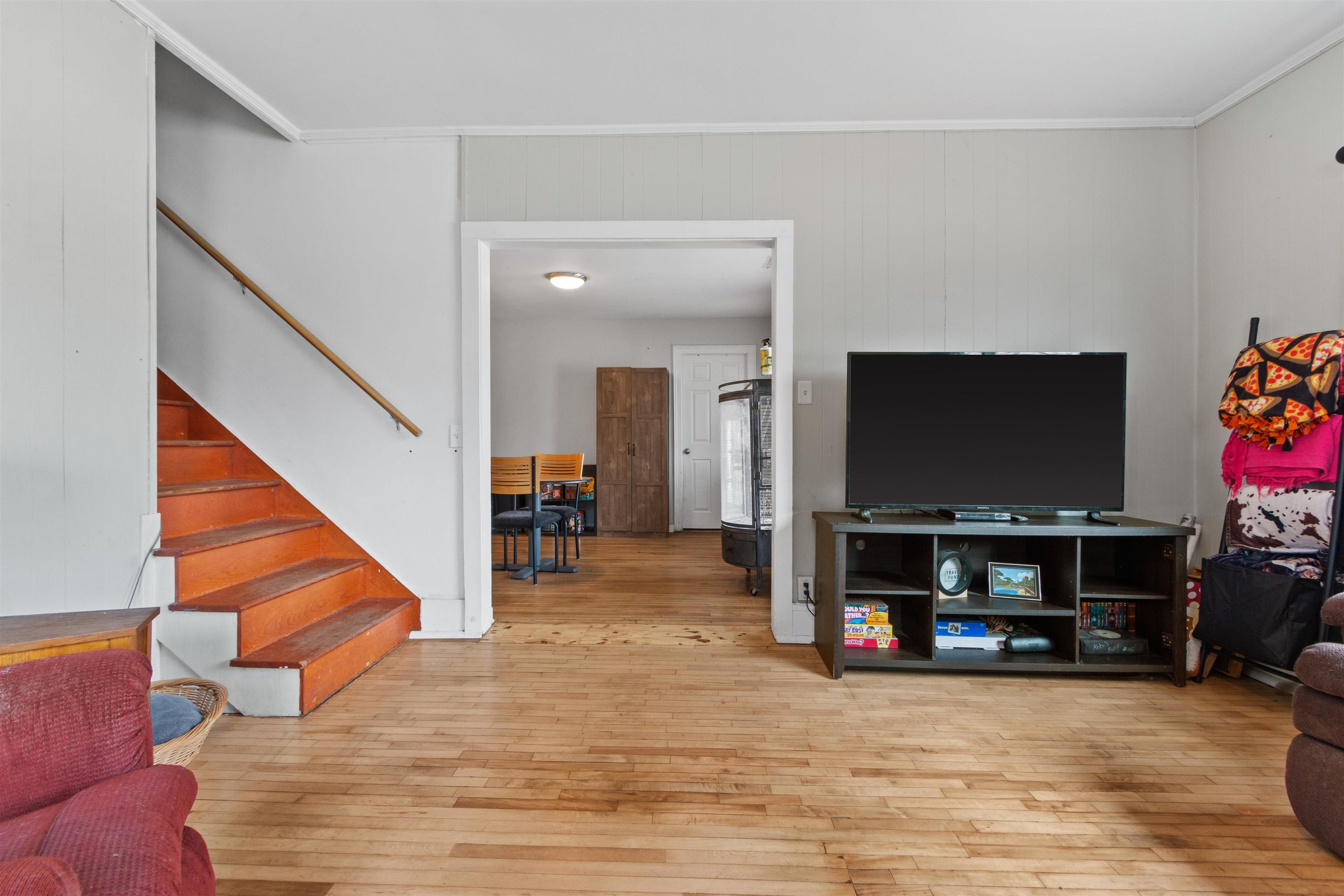 2016 MICHIGAN AVENUE, Stevens Point, Wisconsin 54481, 2 Bedrooms Bedrooms, ,1 BathroomBathrooms,Residential,For Sale,2016 MICHIGAN AVENUE,22601345