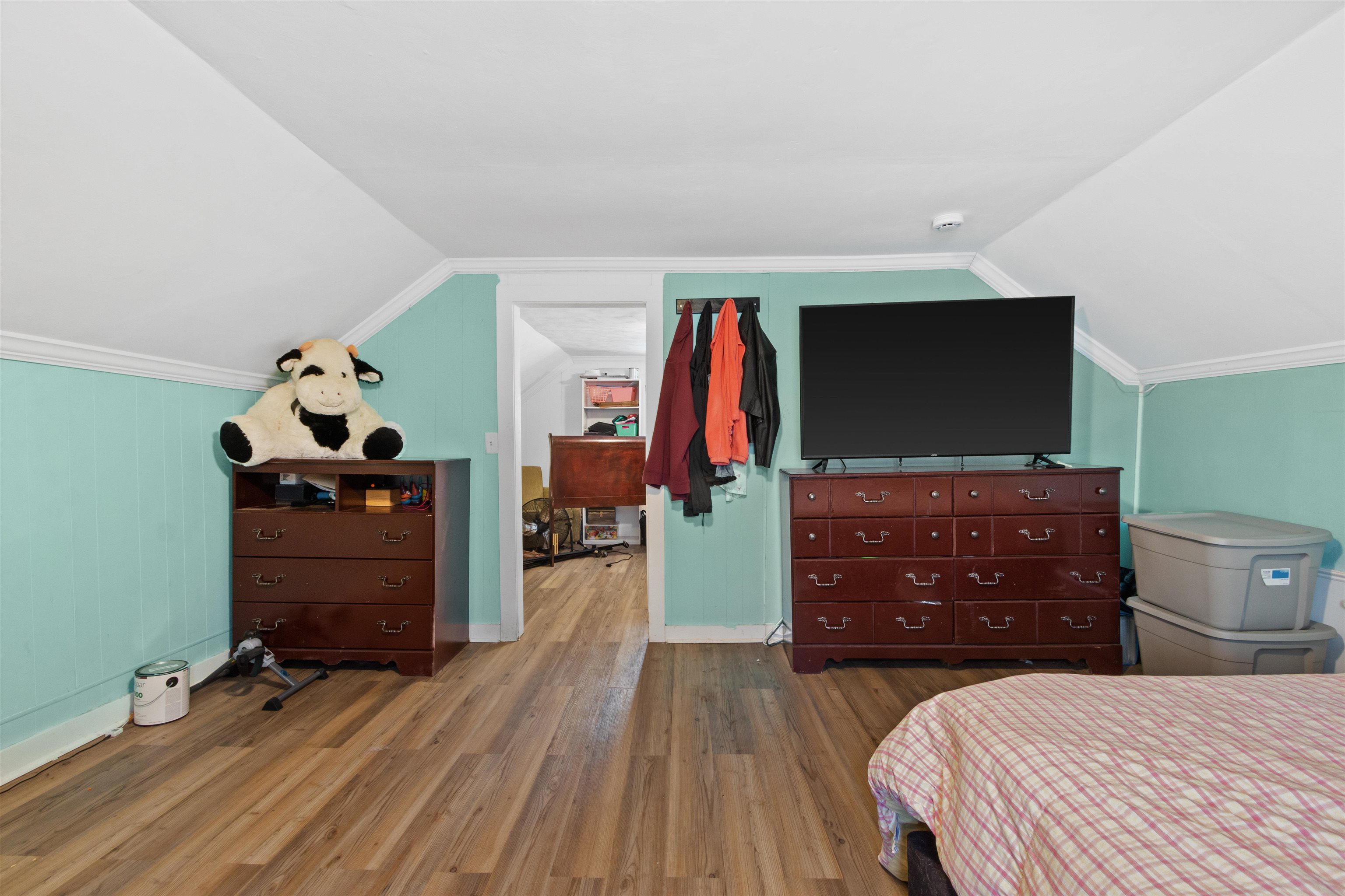 2016 MICHIGAN AVENUE, Stevens Point, Wisconsin 54481, 2 Bedrooms Bedrooms, ,1 BathroomBathrooms,Residential,For Sale,2016 MICHIGAN AVENUE,22601345