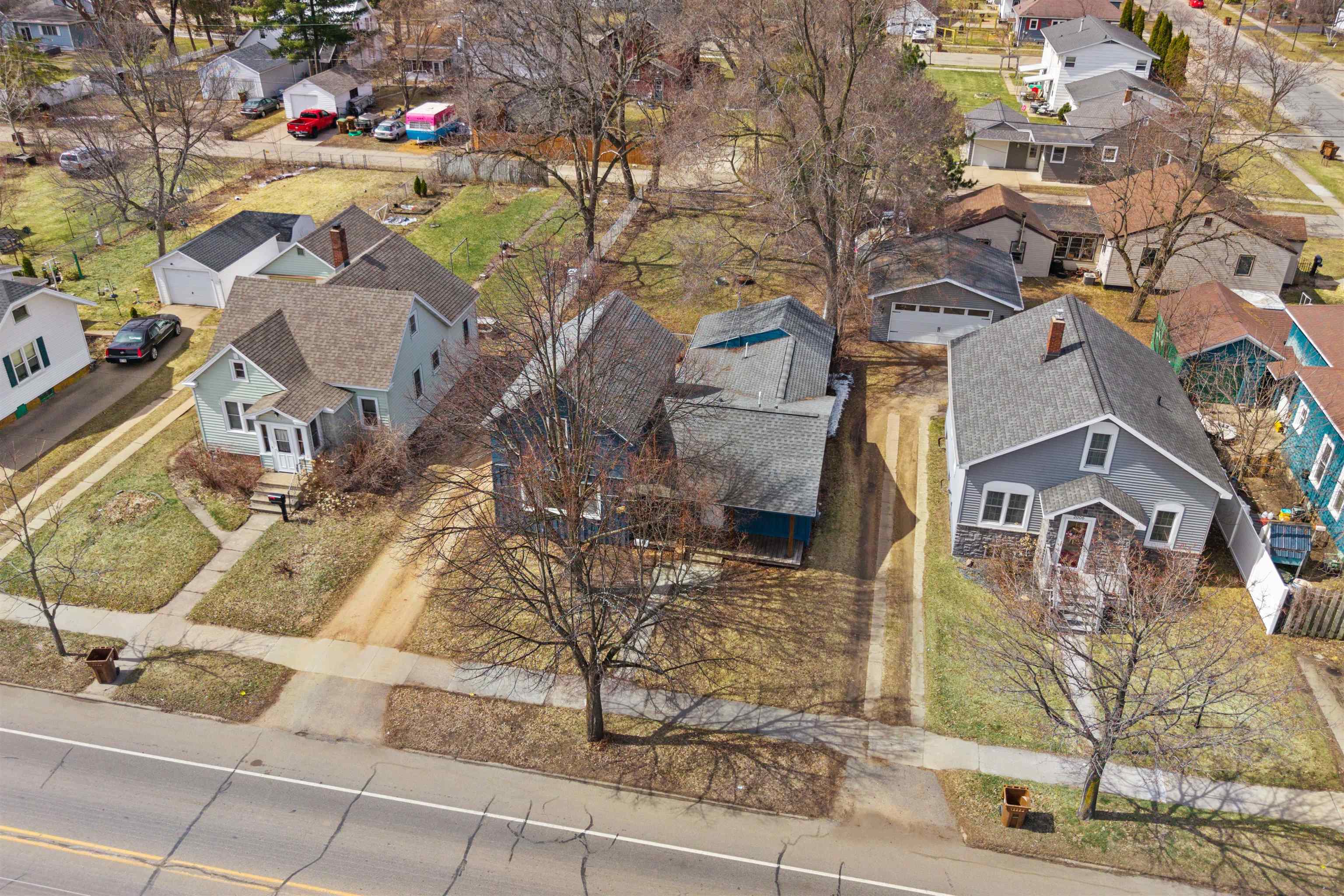 2016 MICHIGAN AVENUE, Stevens Point, Wisconsin 54481, 2 Bedrooms Bedrooms, ,1 BathroomBathrooms,Residential,For Sale,2016 MICHIGAN AVENUE,22601345