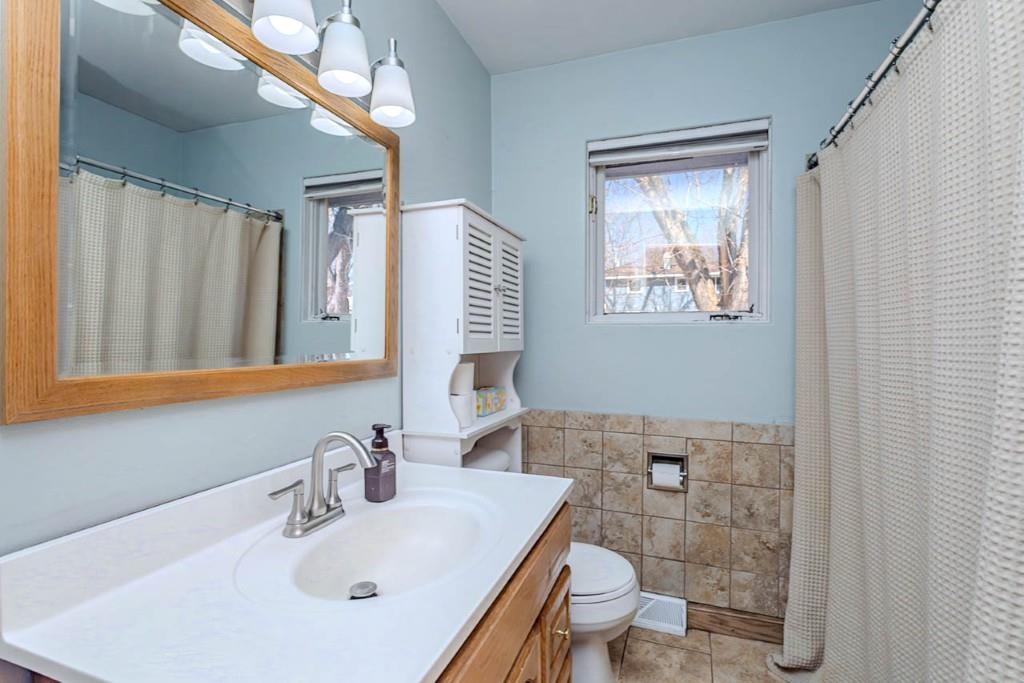 1216 GILBERT STREET, Wausau, Wisconsin 54403, 3 Bedrooms Bedrooms, ,2 BathroomsBathrooms,Residential,For Sale,1216 GILBERT STREET,22601346