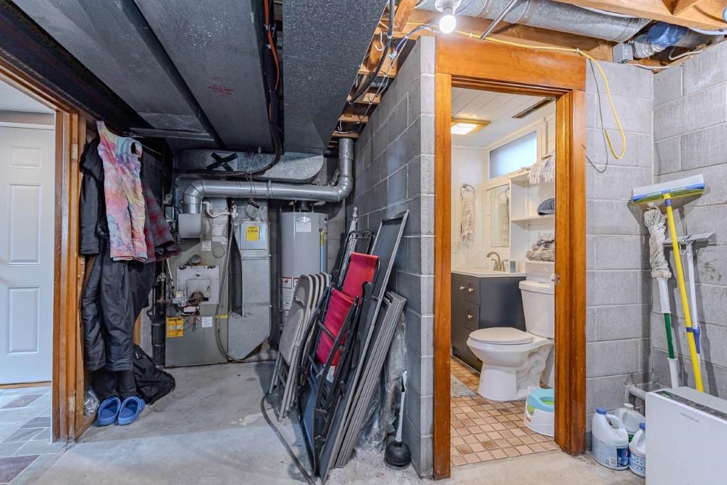 1216 GILBERT STREET, Wausau, Wisconsin 54403, 3 Bedrooms Bedrooms, ,2 BathroomsBathrooms,Residential,For Sale,1216 GILBERT STREET,22601346