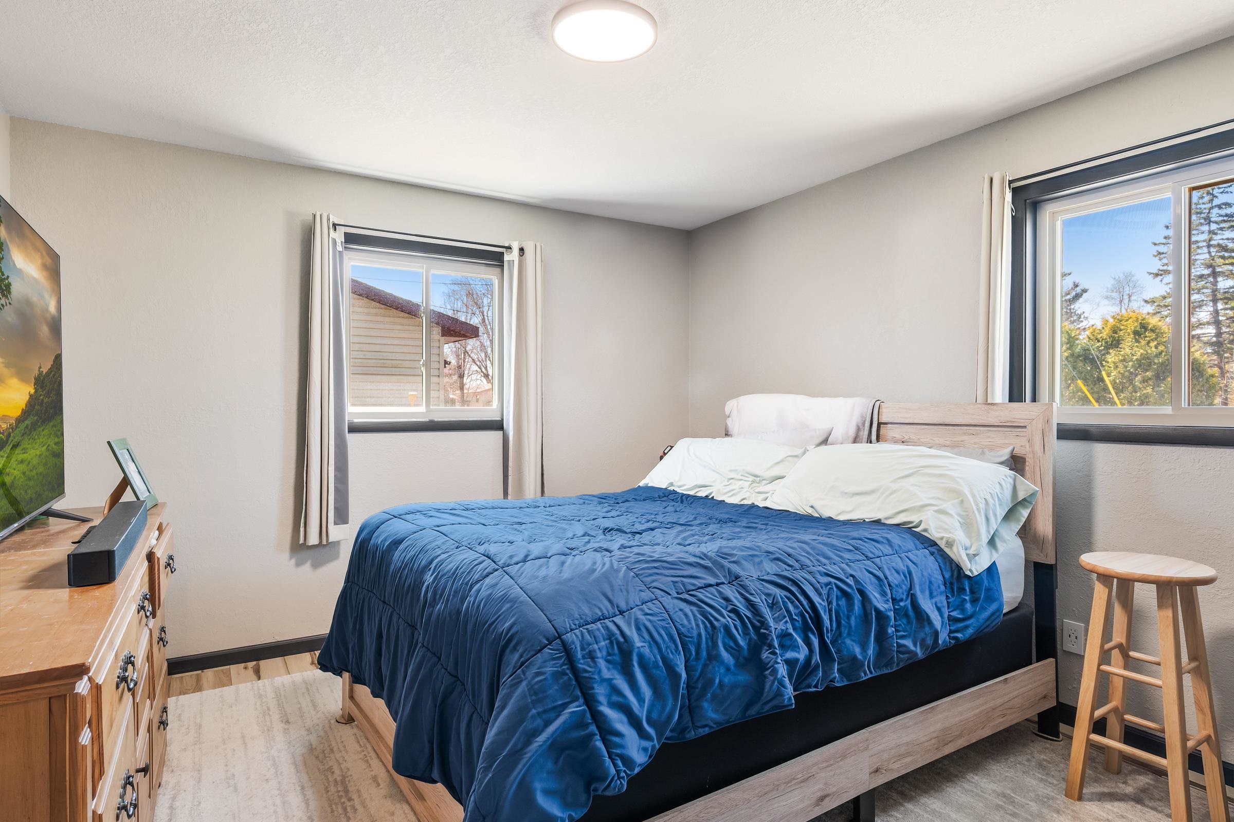 1110/1112 GOODNOW AVENUE, Wisconsin Rapids, Wisconsin 54494, 2 Bedrooms Bedrooms, 5 Rooms Rooms,1 BathroomBathrooms,Multi-family,For Sale,1110/1112 GOODNOW AVENUE,22601347