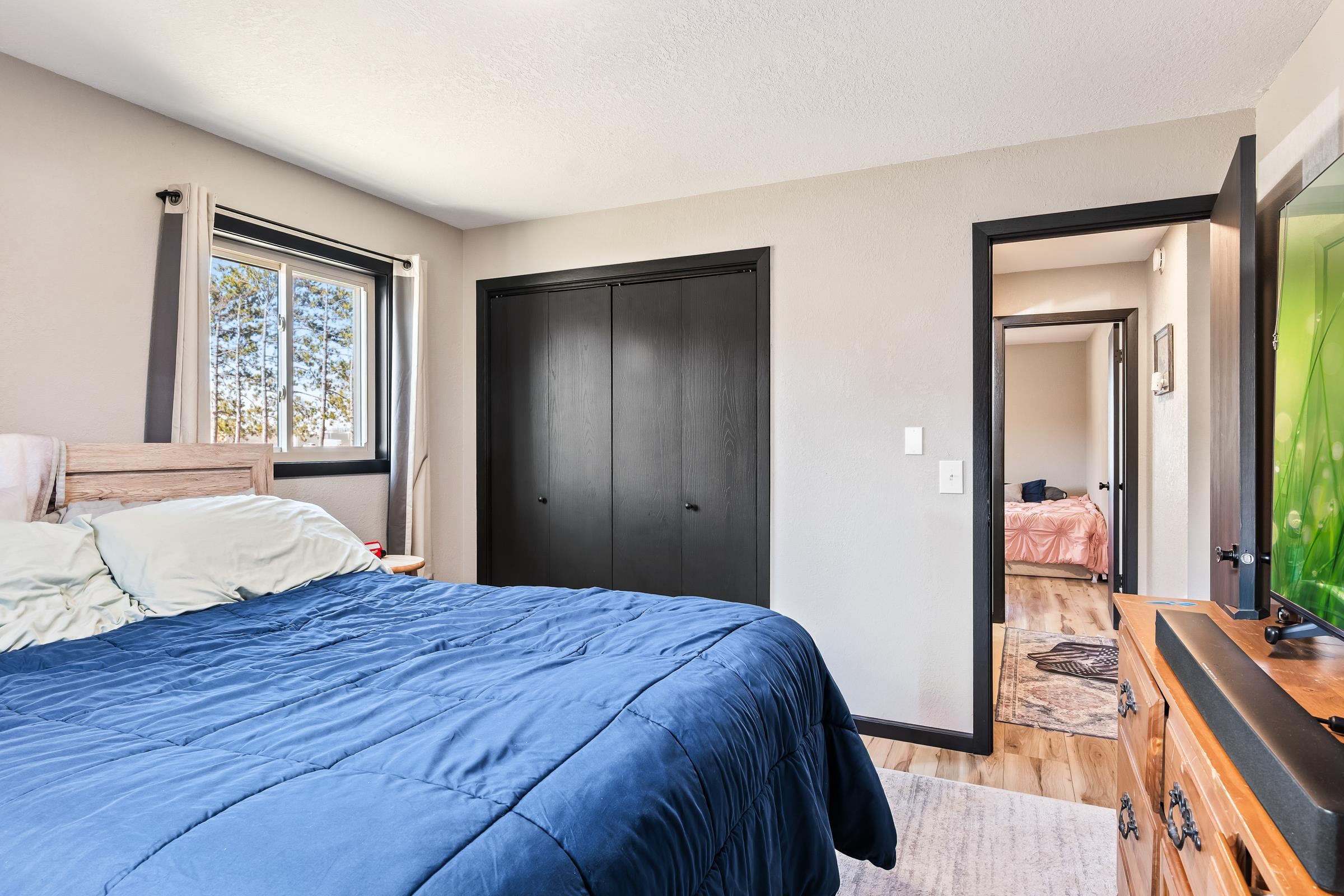 1110/1112 GOODNOW AVENUE, Wisconsin Rapids, Wisconsin 54494, 2 Bedrooms Bedrooms, 5 Rooms Rooms,1 BathroomBathrooms,Multi-family,For Sale,1110/1112 GOODNOW AVENUE,22601347