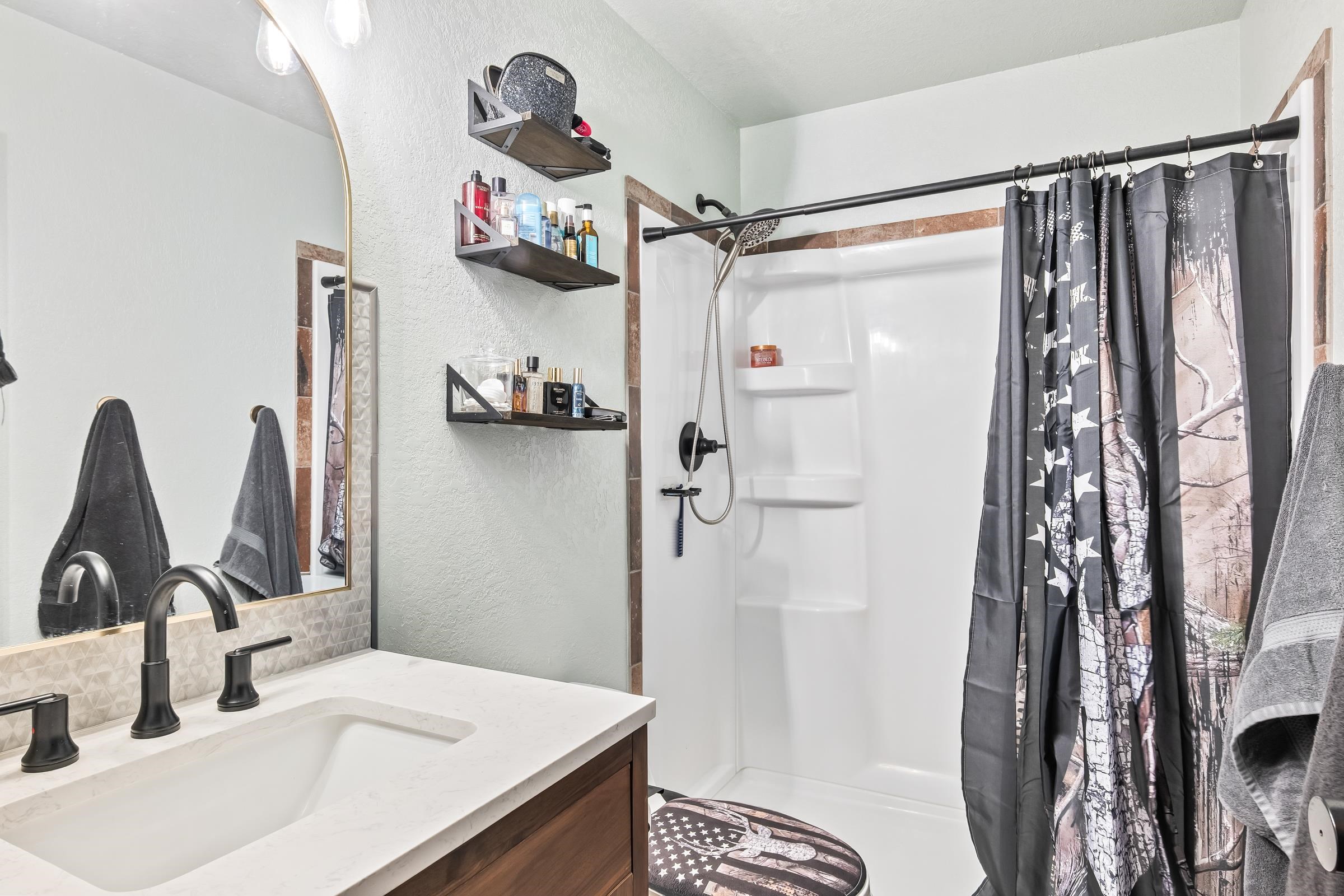 1110/1112 GOODNOW AVENUE, Wisconsin Rapids, Wisconsin 54494, 2 Bedrooms Bedrooms, 5 Rooms Rooms,1 BathroomBathrooms,Multi-family,For Sale,1110/1112 GOODNOW AVENUE,22601347