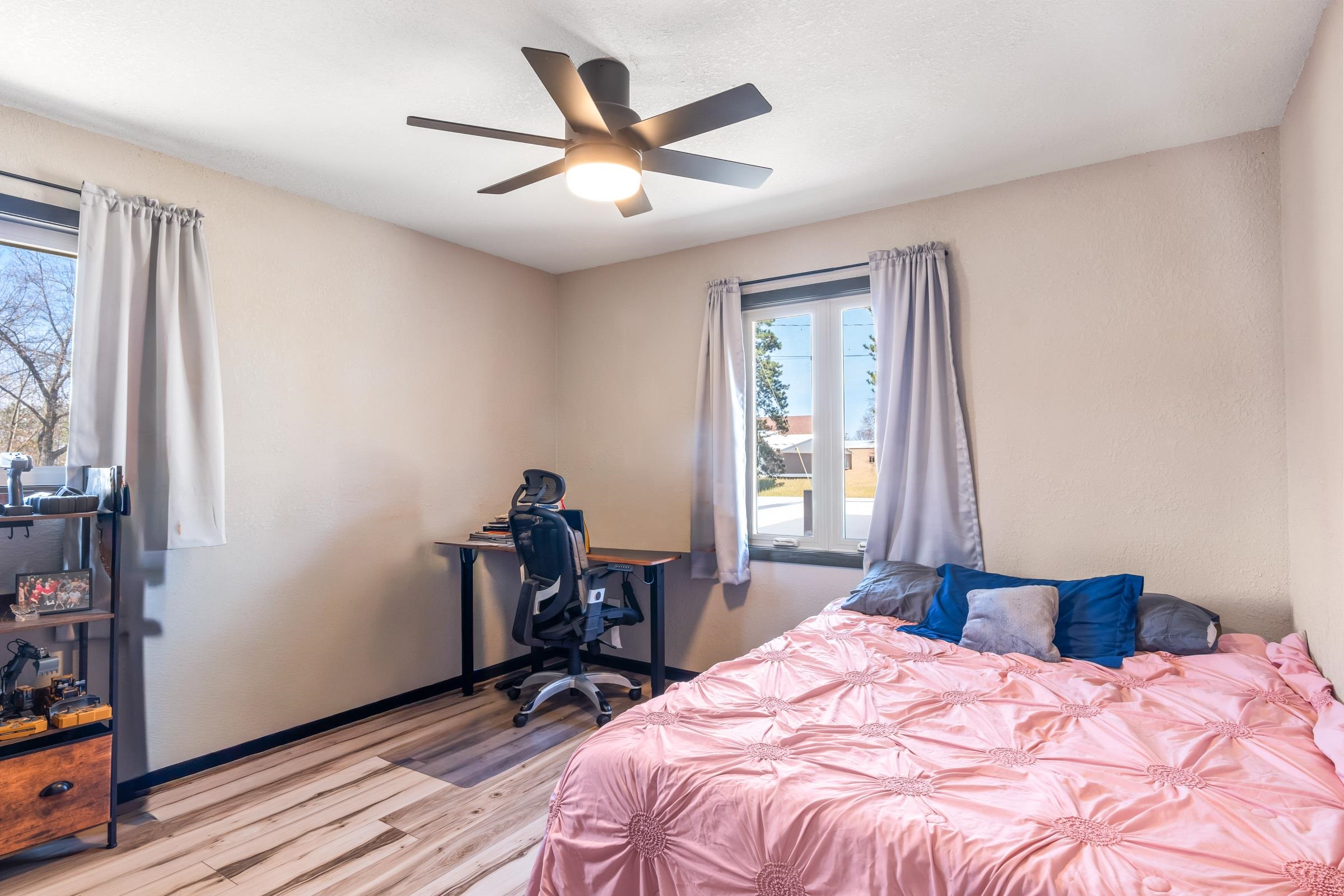 1110/1112 GOODNOW AVENUE, Wisconsin Rapids, Wisconsin 54494, 2 Bedrooms Bedrooms, 5 Rooms Rooms,1 BathroomBathrooms,Multi-family,For Sale,1110/1112 GOODNOW AVENUE,22601347