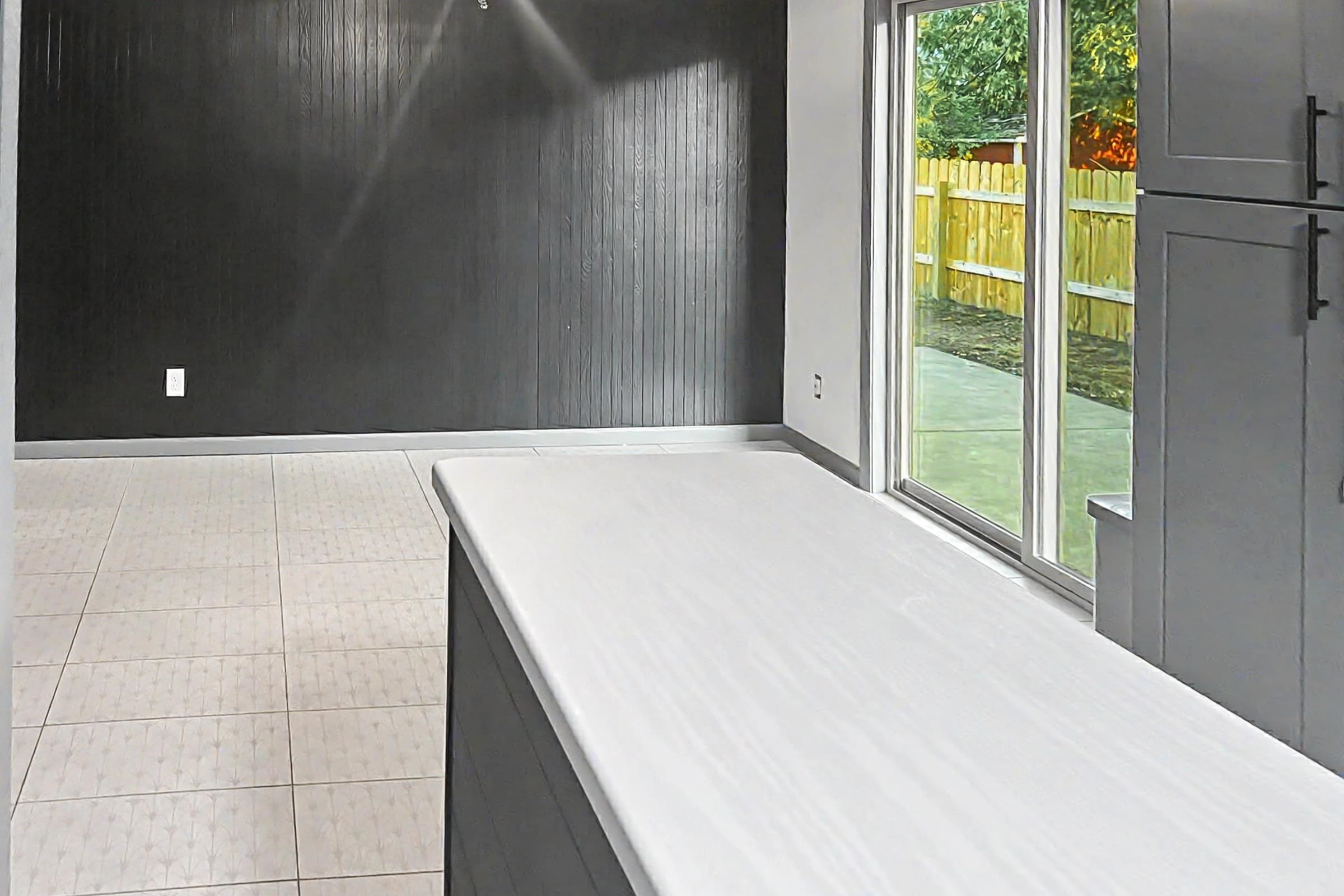 1110/1112 GOODNOW AVENUE, Wisconsin Rapids, Wisconsin 54494, 2 Bedrooms Bedrooms, 5 Rooms Rooms,1 BathroomBathrooms,Multi-family,For Sale,1110/1112 GOODNOW AVENUE,22601347