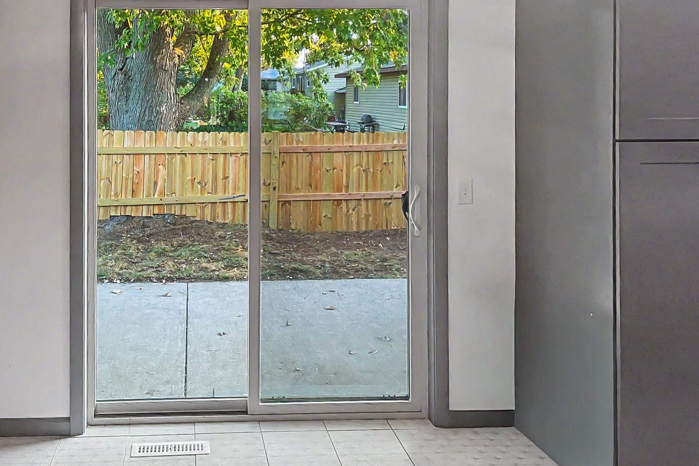 1110/1112 GOODNOW AVENUE, Wisconsin Rapids, Wisconsin 54494, 2 Bedrooms Bedrooms, 5 Rooms Rooms,1 BathroomBathrooms,Multi-family,For Sale,1110/1112 GOODNOW AVENUE,22601347