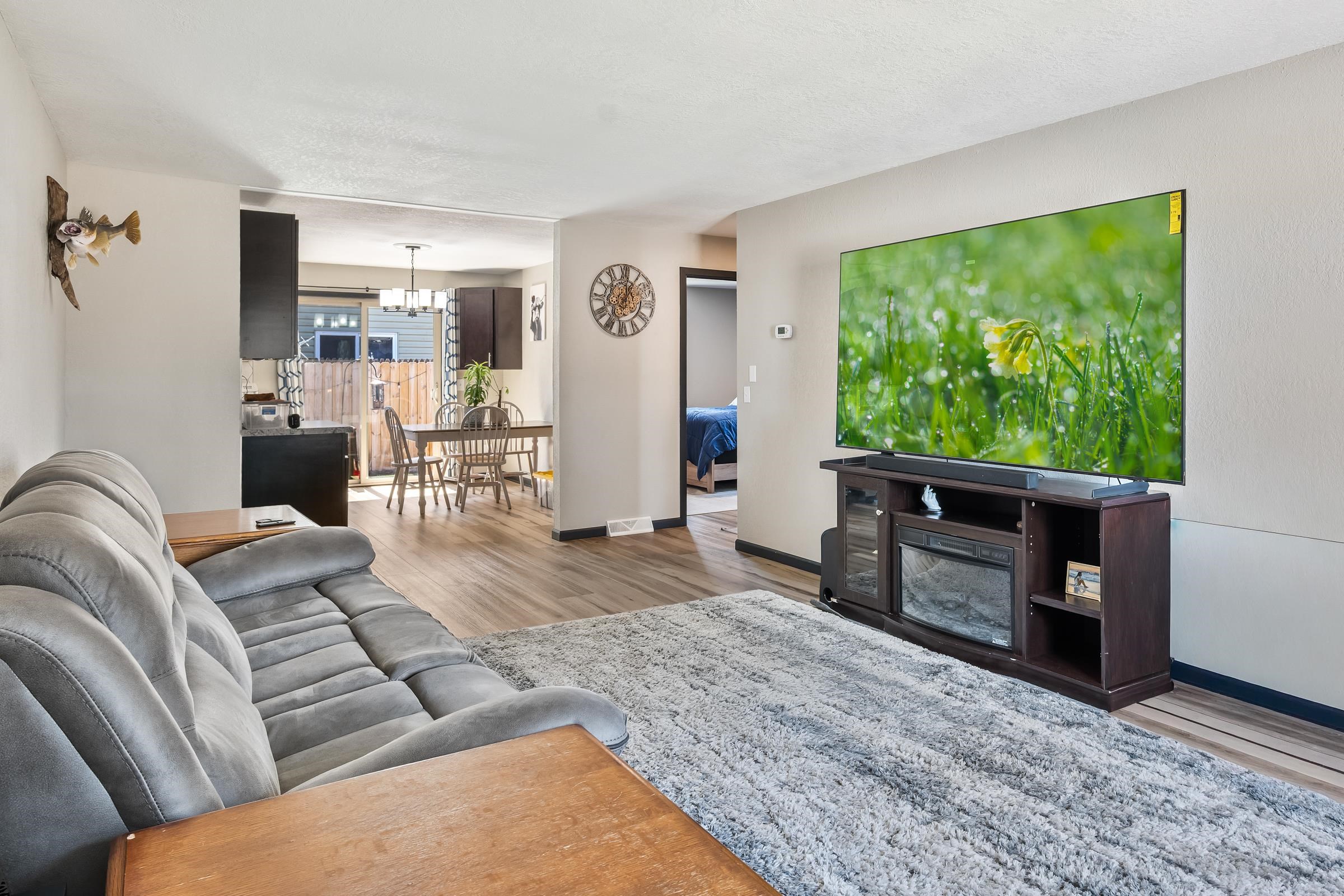 1110/1112 GOODNOW AVENUE, Wisconsin Rapids, Wisconsin 54494, 2 Bedrooms Bedrooms, 5 Rooms Rooms,1 BathroomBathrooms,Multi-family,For Sale,1110/1112 GOODNOW AVENUE,22601347