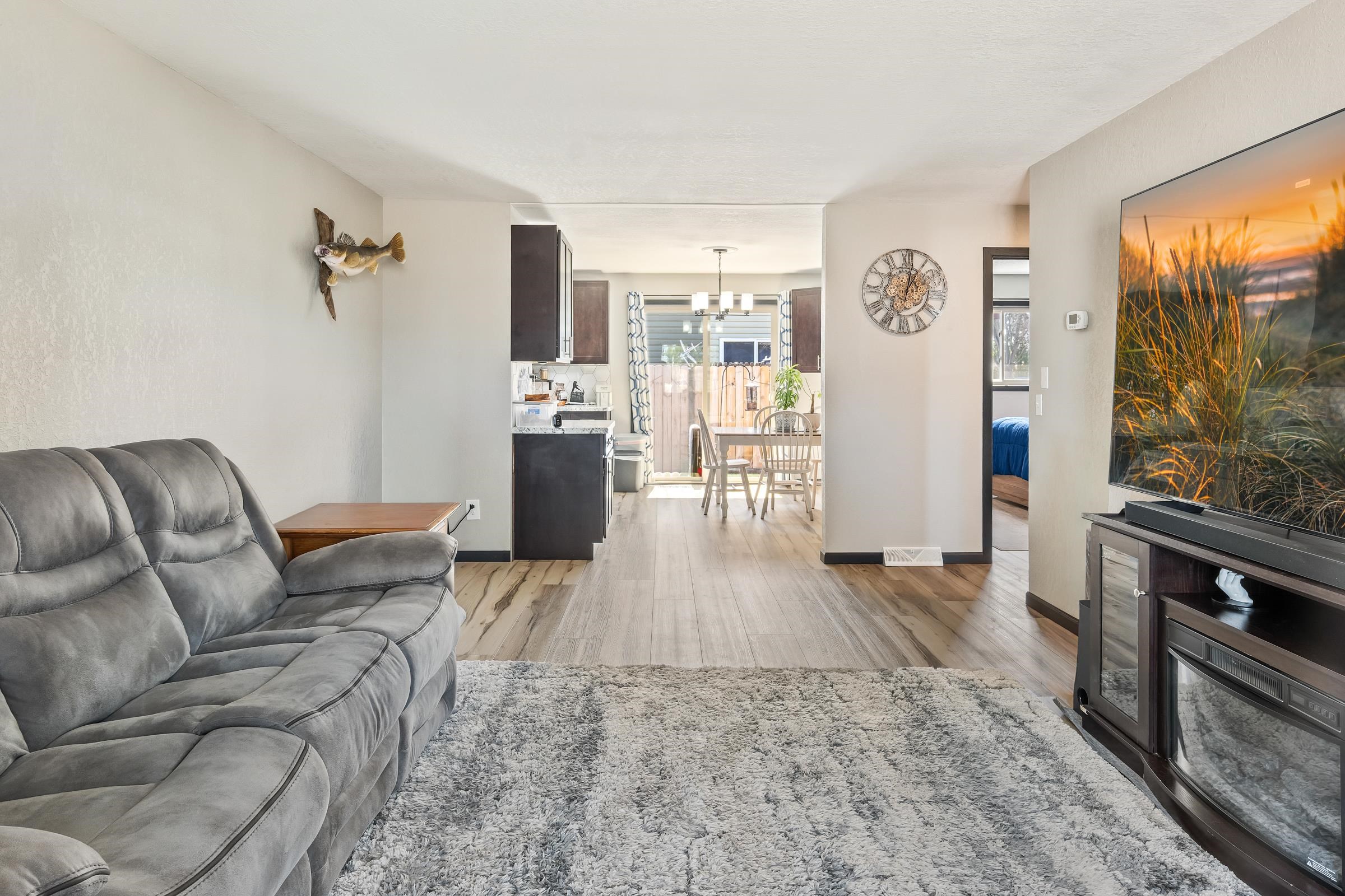 1110/1112 GOODNOW AVENUE, Wisconsin Rapids, Wisconsin 54494, 2 Bedrooms Bedrooms, 5 Rooms Rooms,1 BathroomBathrooms,Multi-family,For Sale,1110/1112 GOODNOW AVENUE,22601347