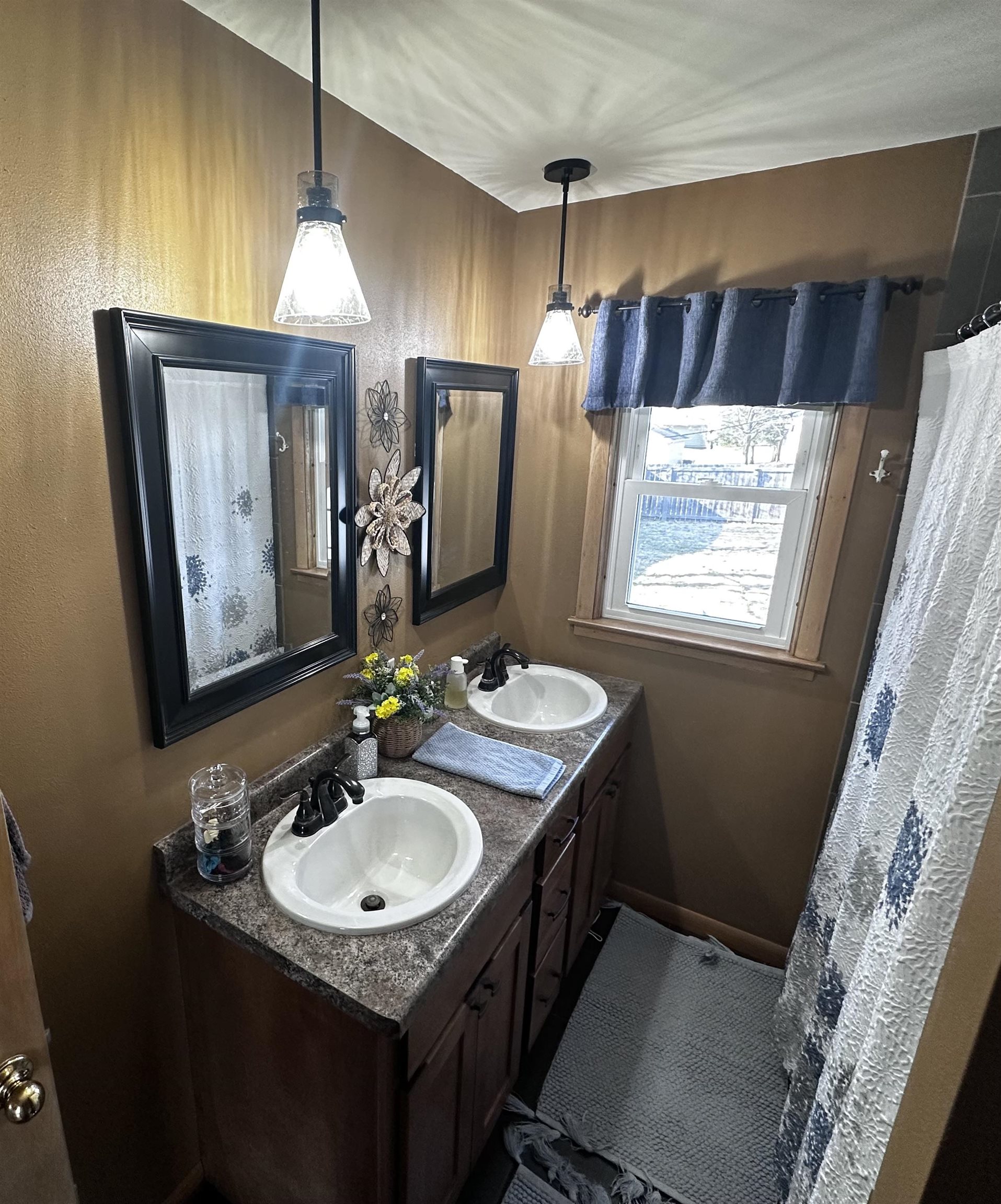 514 EDGAR AVENUE, Rothschild, Wisconsin 54474, 3 Bedrooms Bedrooms, ,1 BathroomBathrooms,Residential,For Sale,514 EDGAR AVENUE,22601349