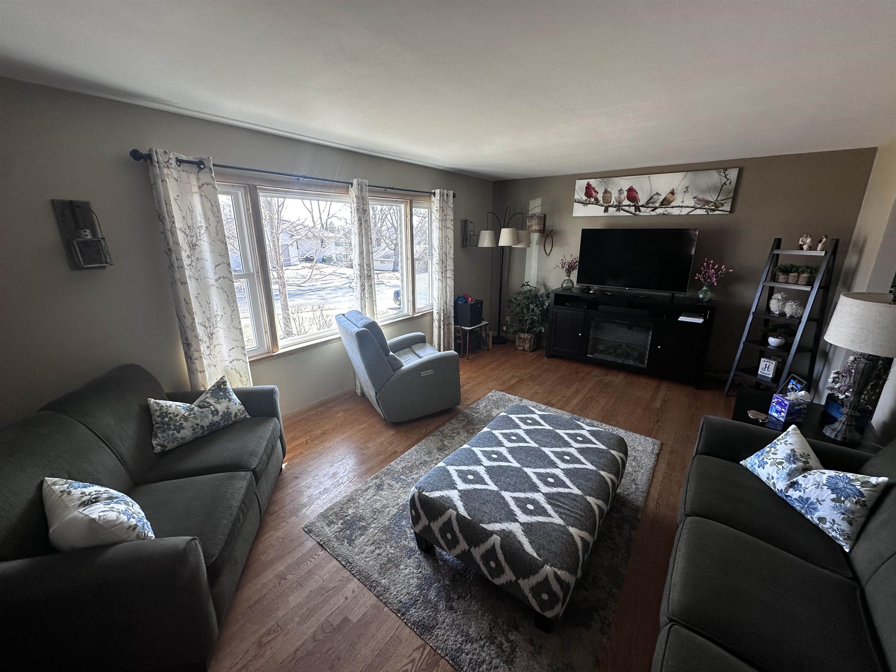 514 EDGAR AVENUE, Rothschild, Wisconsin 54474, 3 Bedrooms Bedrooms, ,1 BathroomBathrooms,Residential,For Sale,514 EDGAR AVENUE,22601349