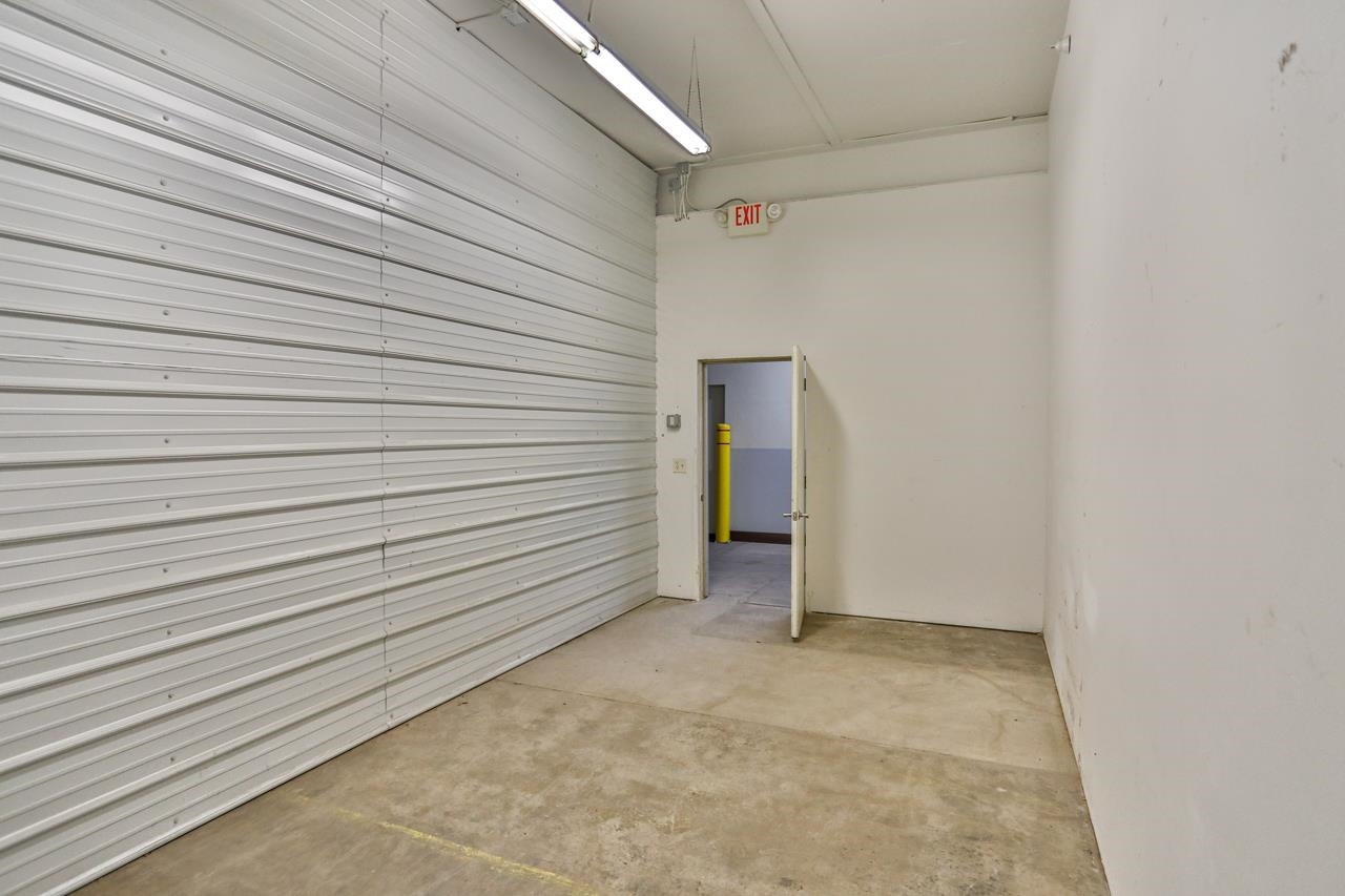 219 ROSS AVENUE, Schofield, Wisconsin 54476, ,Commercial/industrial,For Rent,219 ROSS AVENUE,22601351