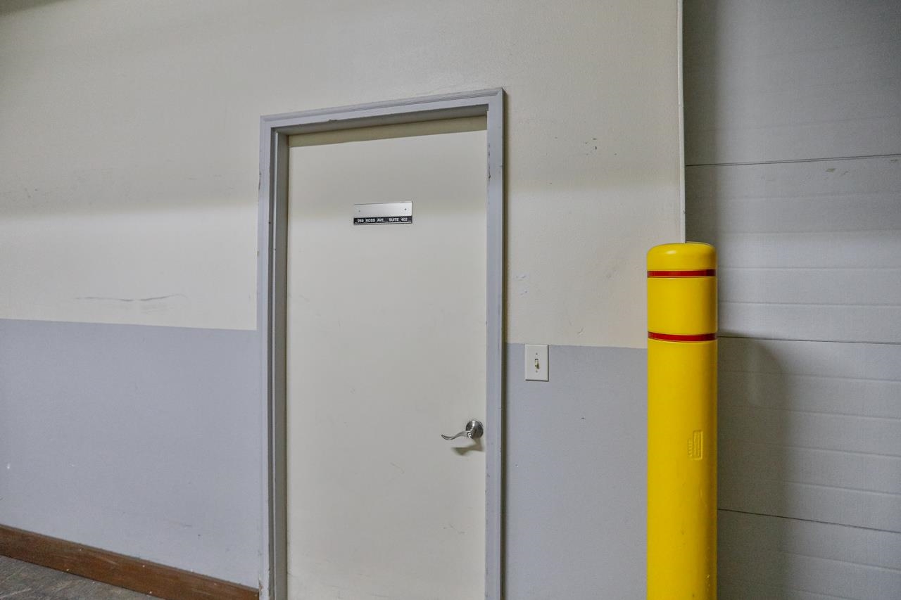 219 ROSS AVENUE, Schofield, Wisconsin 54476, ,Commercial/industrial,For Rent,219 ROSS AVENUE,22601351