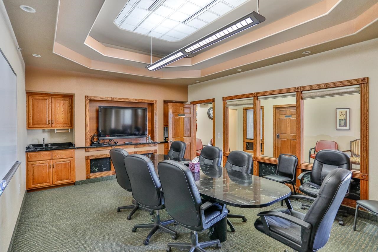 219 ROSS AVENUE, Schofield, Wisconsin 54476, ,Commercial/industrial,For Rent,219 ROSS AVENUE,22601352