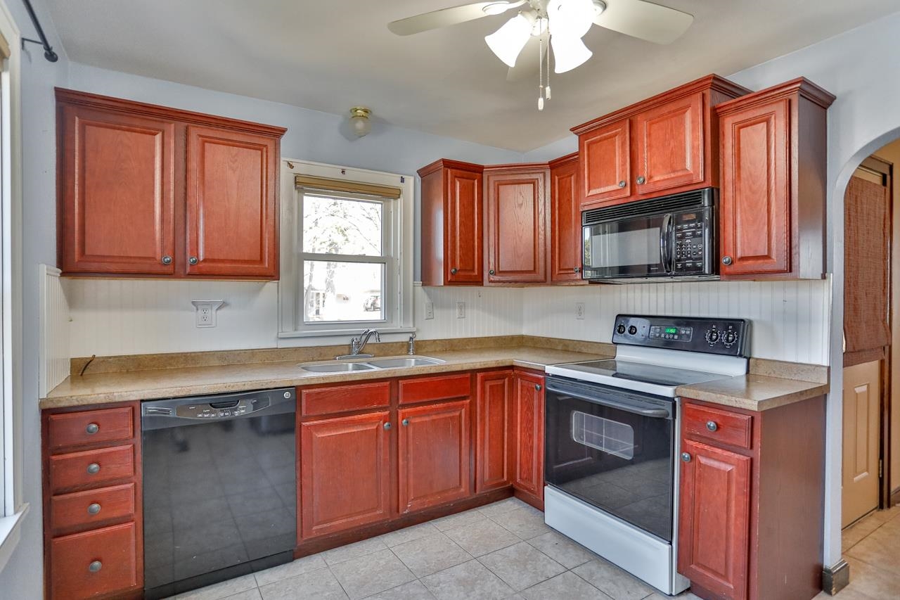 711 TURNER STREET, Wausau, Wisconsin 54403, 3 Bedrooms Bedrooms, ,1 BathroomBathrooms,Residential,For Sale,711 TURNER STREET,22601353