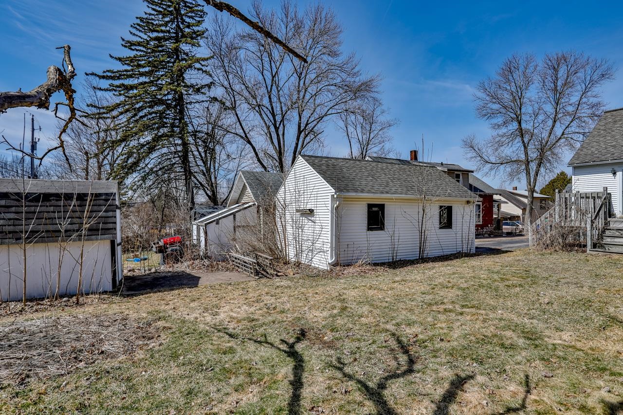 711 TURNER STREET, Wausau, Wisconsin 54403, 3 Bedrooms Bedrooms, ,1 BathroomBathrooms,Residential,For Sale,711 TURNER STREET,22601353
