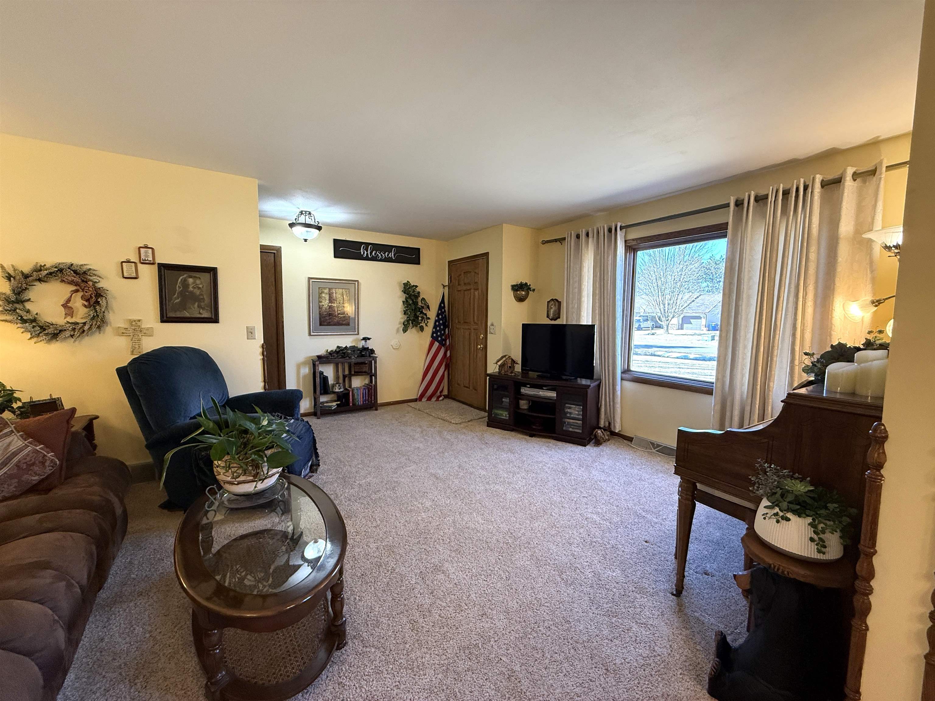 6203 DUSK STREET, Weston, Wisconsin 54476, 3 Bedrooms Bedrooms, ,2 BathroomsBathrooms,Residential,For Sale,6203 DUSK STREET,22601355