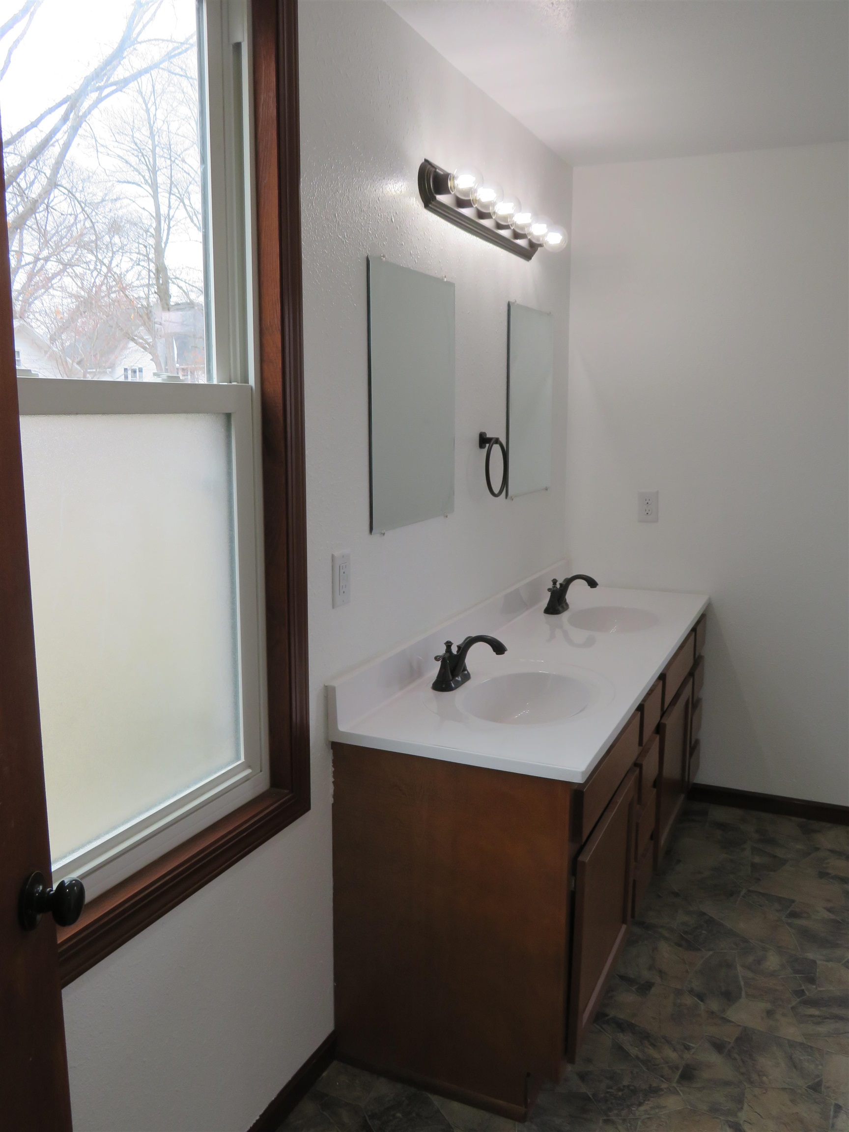 700 N MILL STREET, Merrill, Wisconsin 54452, 3 Bedrooms Bedrooms, ,3 BathroomsBathrooms,Residential,For Sale,700 N MILL STREET,22601356