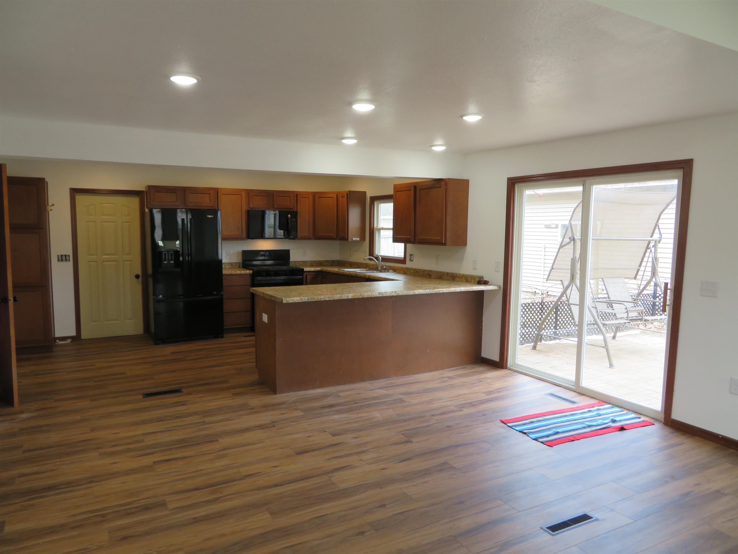 700 N MILL STREET, Merrill, Wisconsin 54452, 3 Bedrooms Bedrooms, ,3 BathroomsBathrooms,Residential,For Sale,700 N MILL STREET,22601356