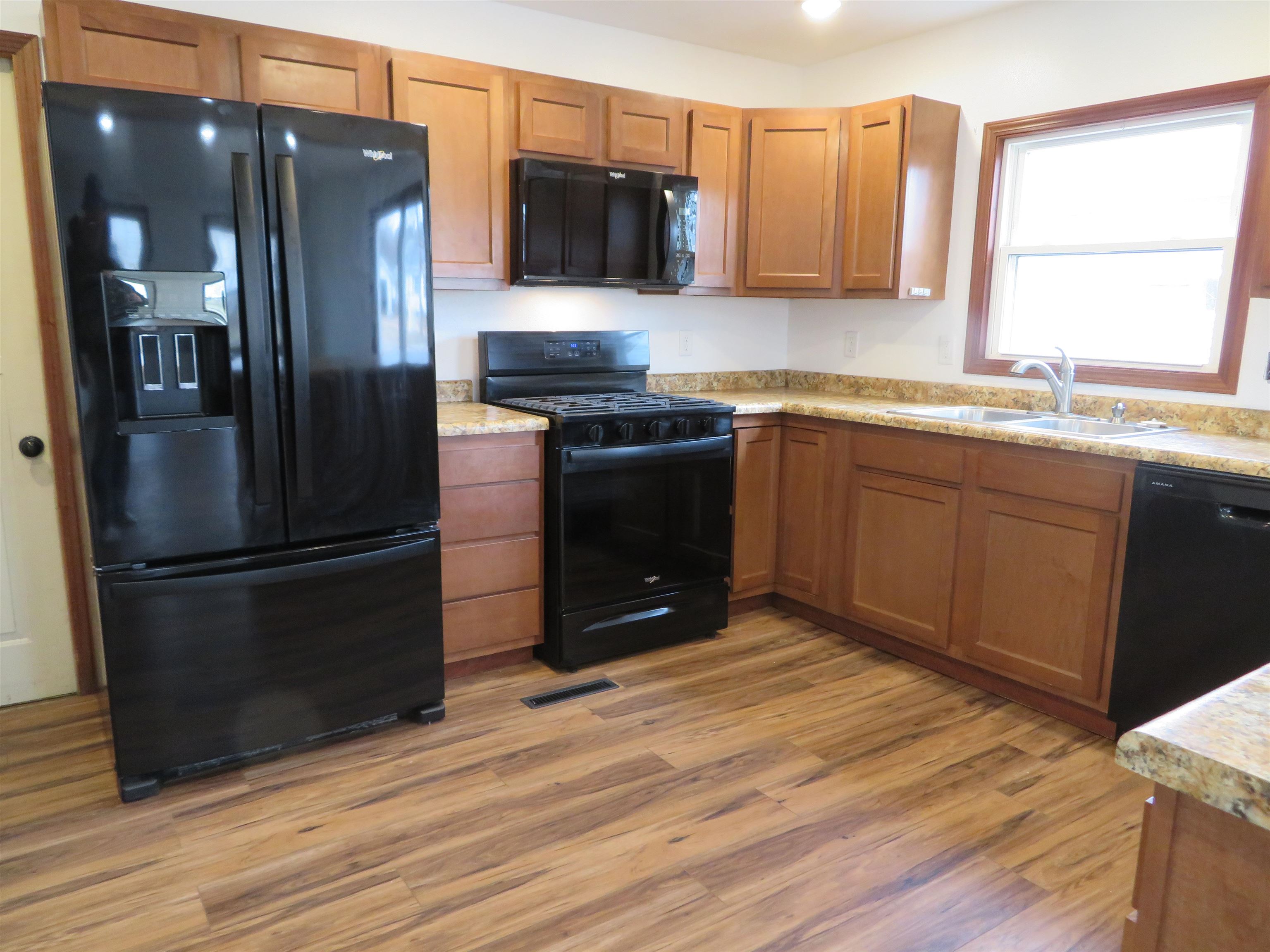 700 N MILL STREET, Merrill, Wisconsin 54452, 3 Bedrooms Bedrooms, ,3 BathroomsBathrooms,Residential,For Sale,700 N MILL STREET,22601356