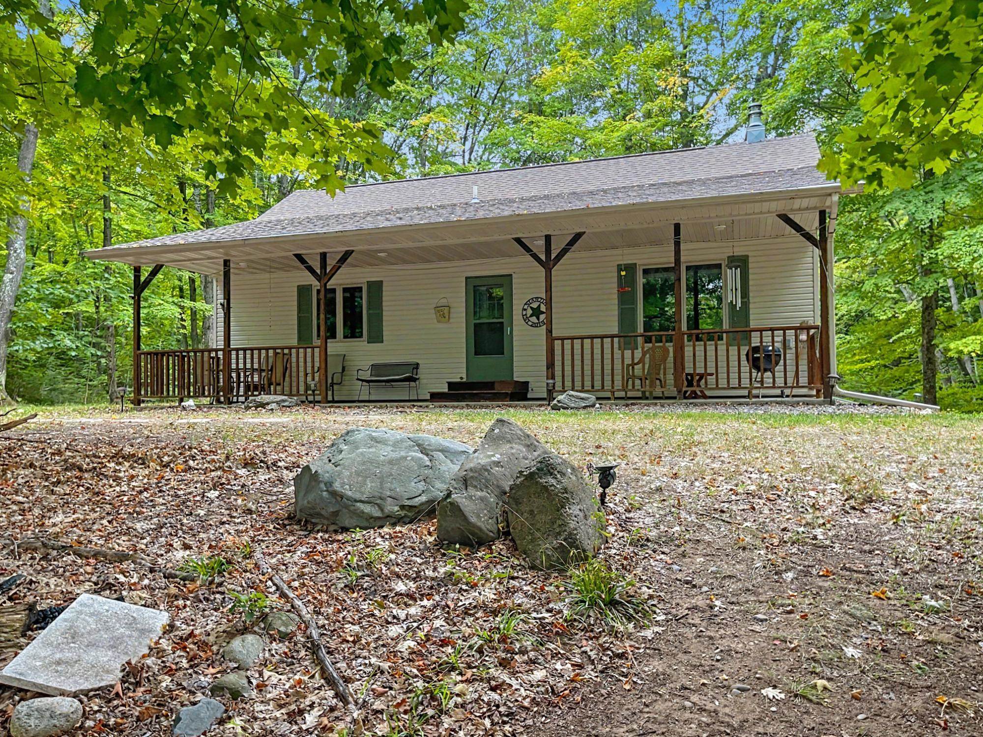 N8821 STAR TRAIL, Gleason, Wisconsin 54435, 2 Bedrooms Bedrooms, ,1 BathroomBathrooms,Residential,For Sale,N8821 STAR TRAIL,22601360