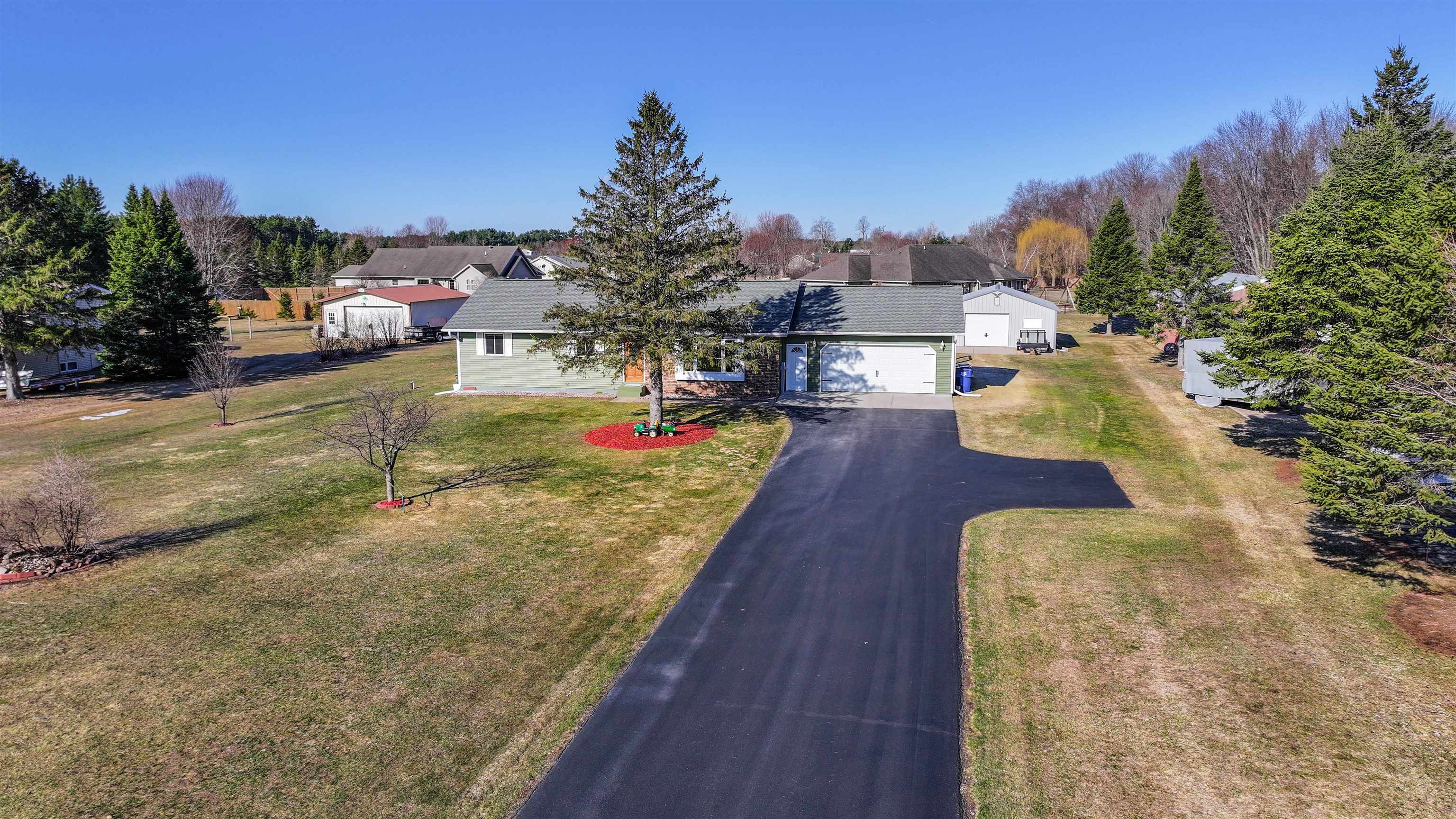 224990 GREY HAWK DRIVE, Ringle, Wisconsin 54471, 3 Bedrooms Bedrooms, ,2 BathroomsBathrooms,Residential,For Sale,224990 GREY HAWK DRIVE,22601361