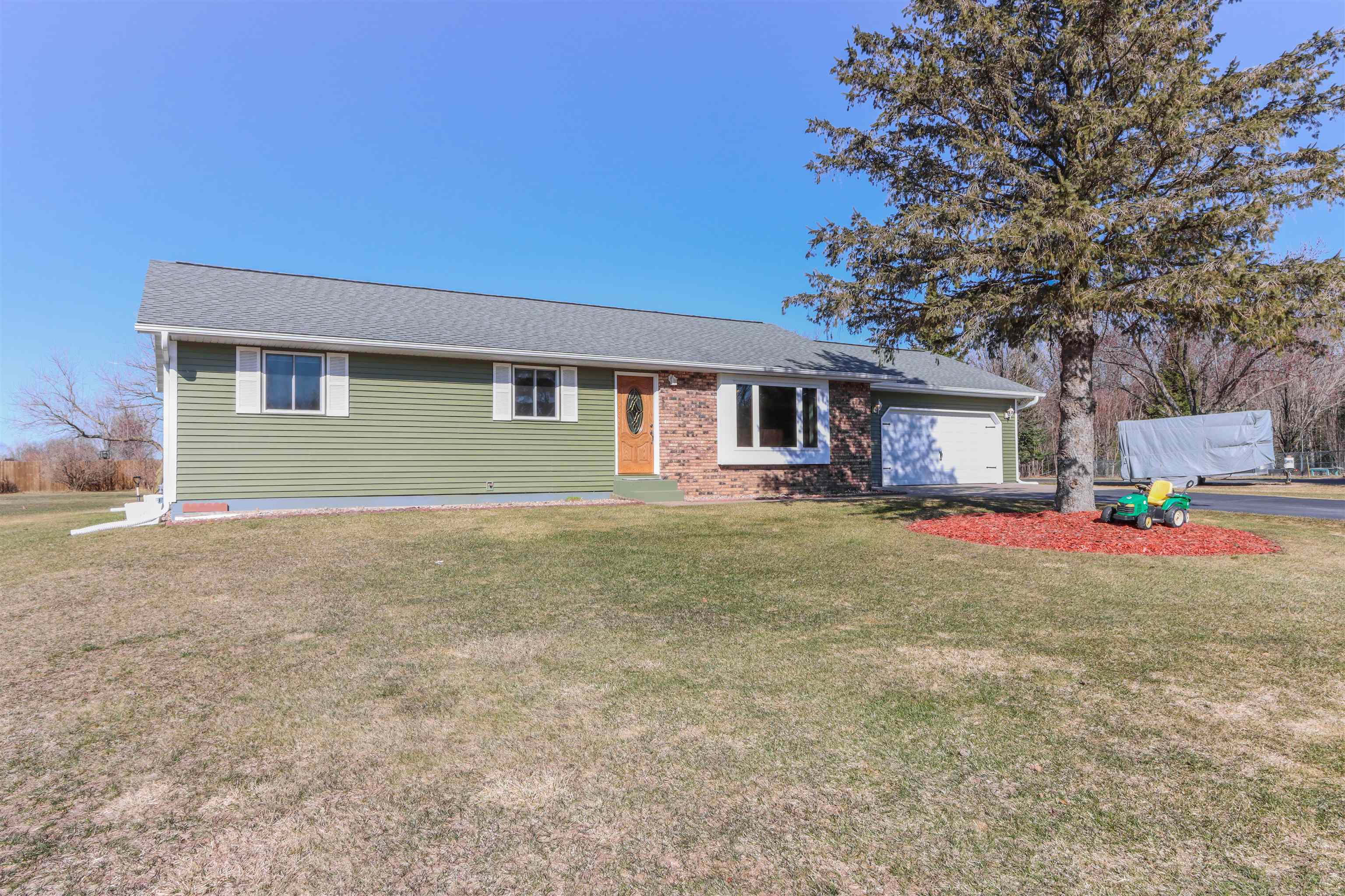 224990 GREY HAWK DRIVE, Ringle, Wisconsin 54471, 3 Bedrooms Bedrooms, ,2 BathroomsBathrooms,Residential,For Sale,224990 GREY HAWK DRIVE,22601361