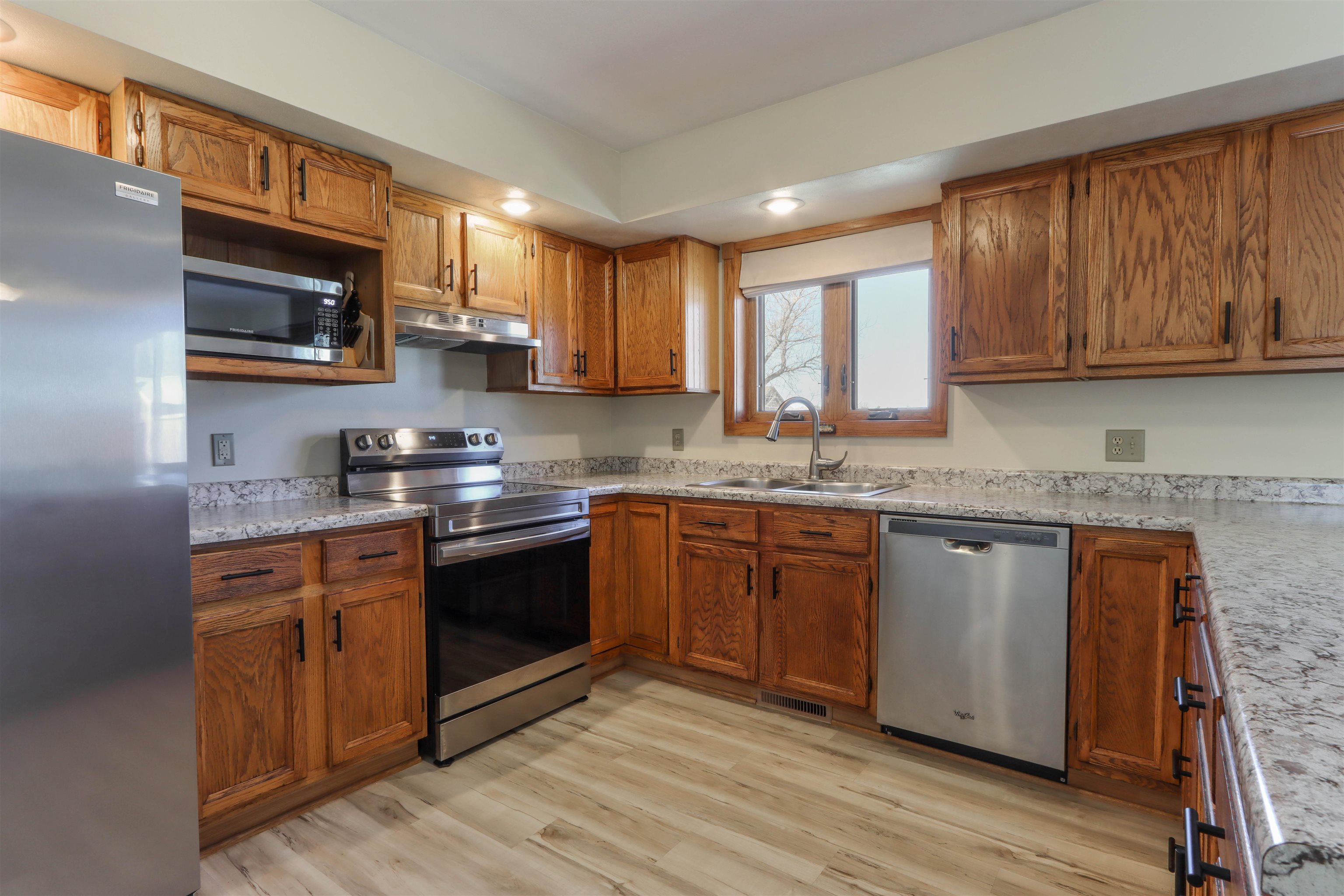 224990 GREY HAWK DRIVE, Ringle, Wisconsin 54471, 3 Bedrooms Bedrooms, ,2 BathroomsBathrooms,Residential,For Sale,224990 GREY HAWK DRIVE,22601361