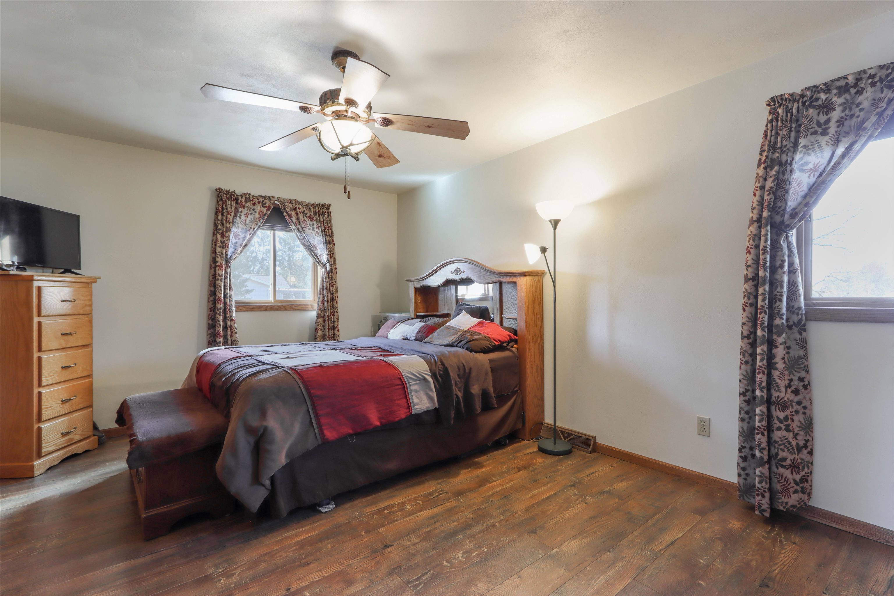 224990 GREY HAWK DRIVE, Ringle, Wisconsin 54471, 3 Bedrooms Bedrooms, ,2 BathroomsBathrooms,Residential,For Sale,224990 GREY HAWK DRIVE,22601361