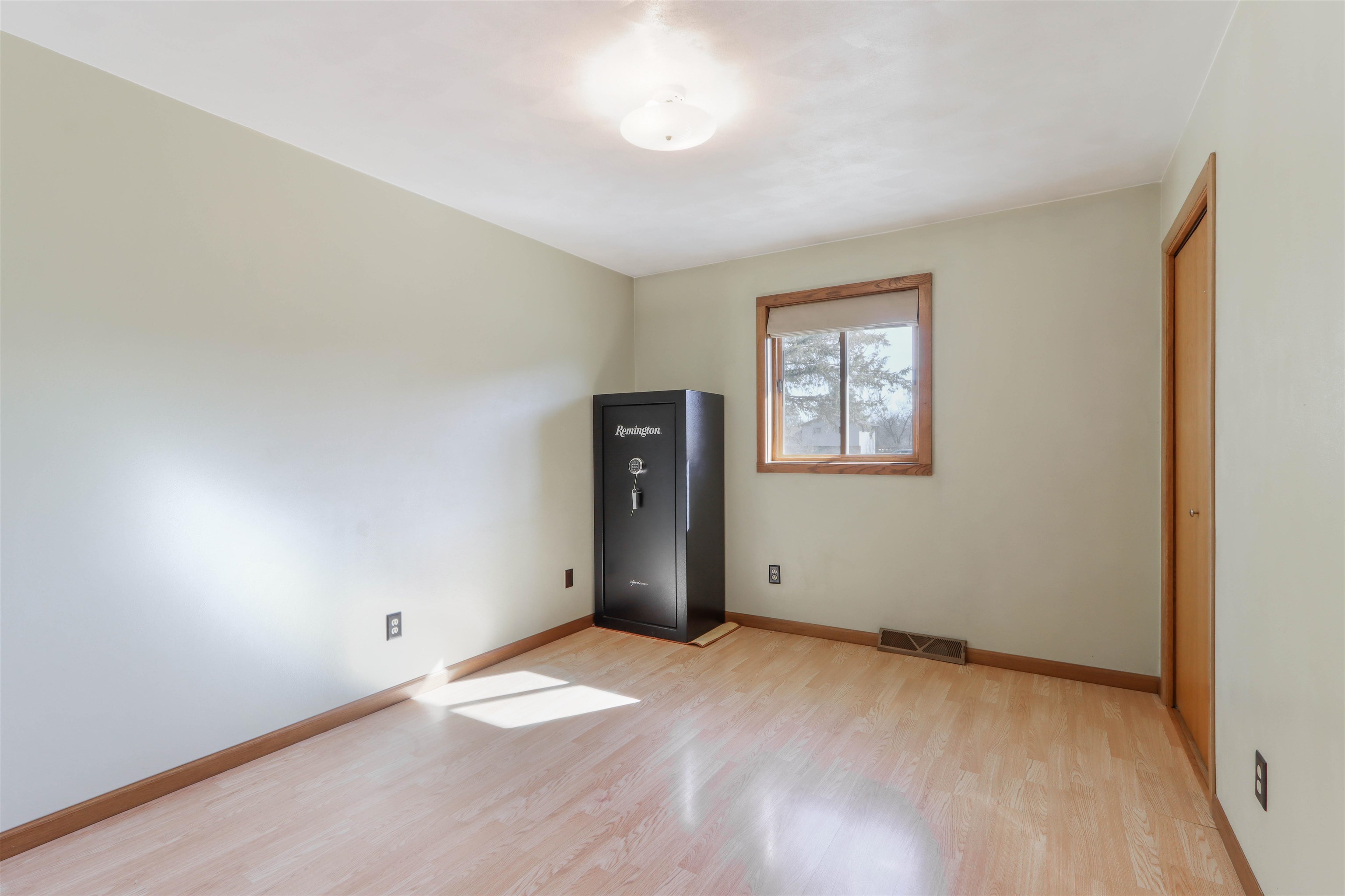 224990 GREY HAWK DRIVE, Ringle, Wisconsin 54471, 3 Bedrooms Bedrooms, ,2 BathroomsBathrooms,Residential,For Sale,224990 GREY HAWK DRIVE,22601361