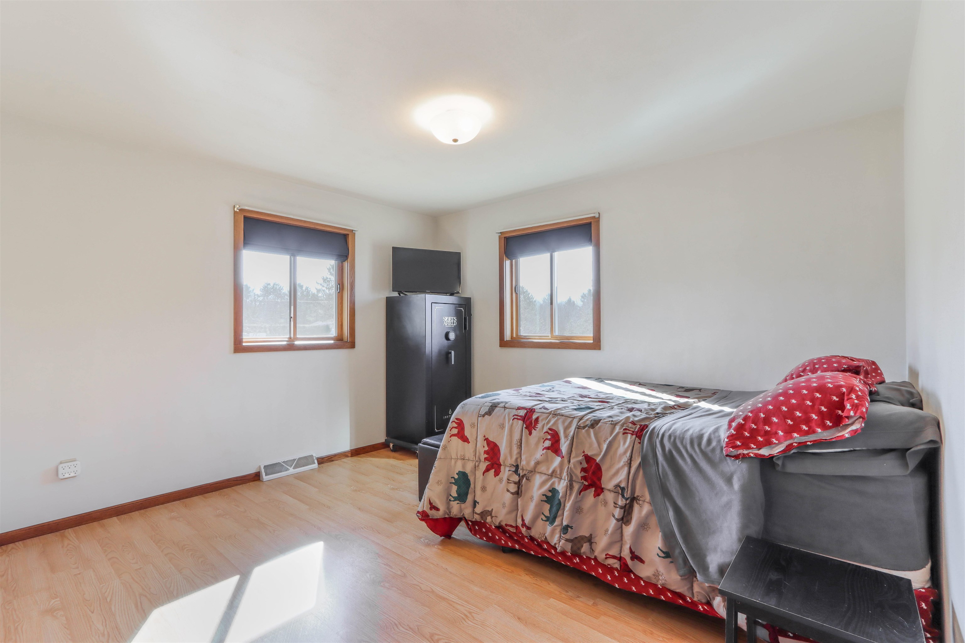 224990 GREY HAWK DRIVE, Ringle, Wisconsin 54471, 3 Bedrooms Bedrooms, ,2 BathroomsBathrooms,Residential,For Sale,224990 GREY HAWK DRIVE,22601361