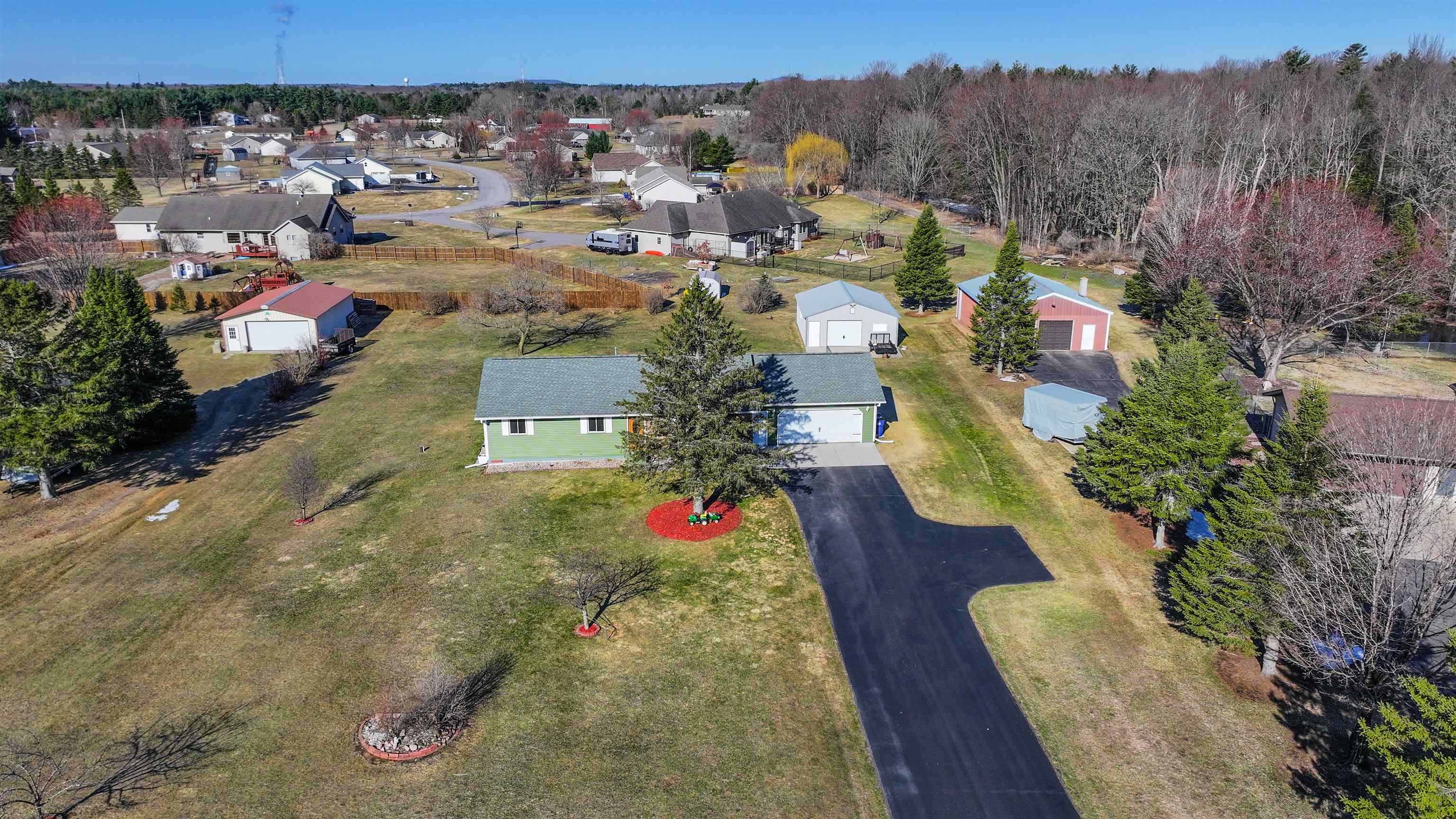 224990 GREY HAWK DRIVE, Ringle, Wisconsin 54471, 3 Bedrooms Bedrooms, ,2 BathroomsBathrooms,Residential,For Sale,224990 GREY HAWK DRIVE,22601361