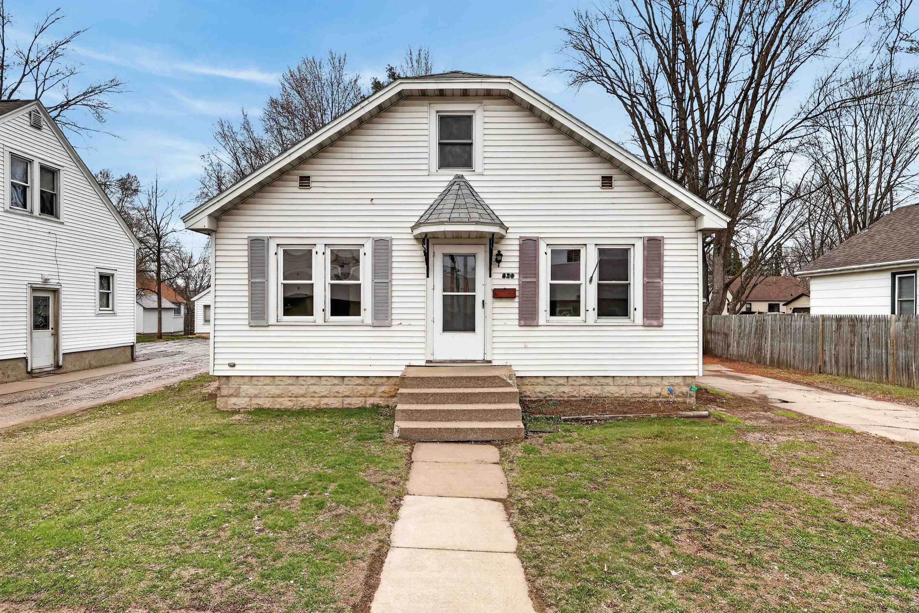 830 MARKET STREET, Nekoosa, Wisconsin 54457, 3 Bedrooms Bedrooms, ,1 BathroomBathrooms,Residential,For Sale,830 MARKET STREET,22601362