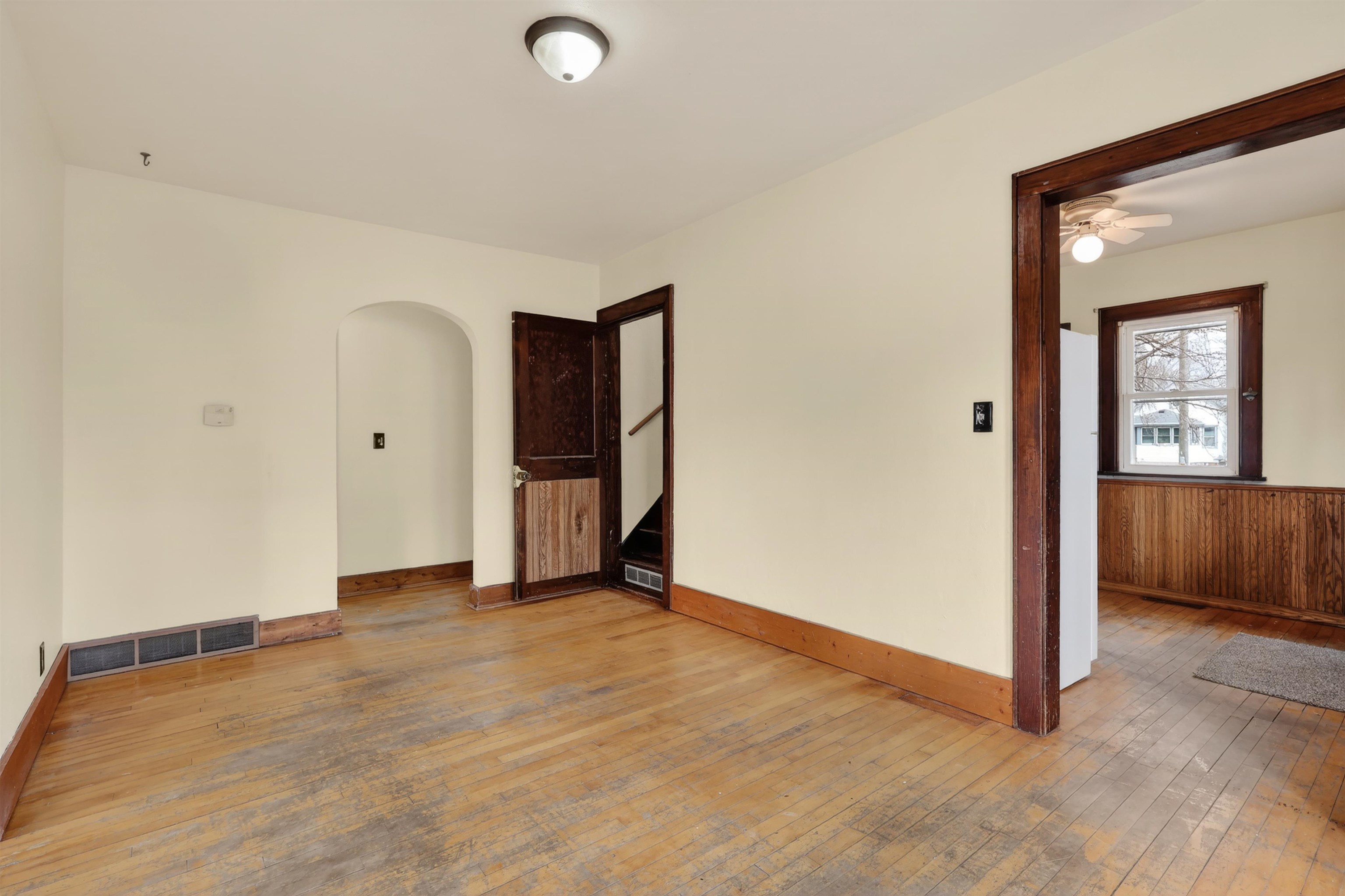 830 MARKET STREET, Nekoosa, Wisconsin 54457, 3 Bedrooms Bedrooms, ,1 BathroomBathrooms,Residential,For Sale,830 MARKET STREET,22601362