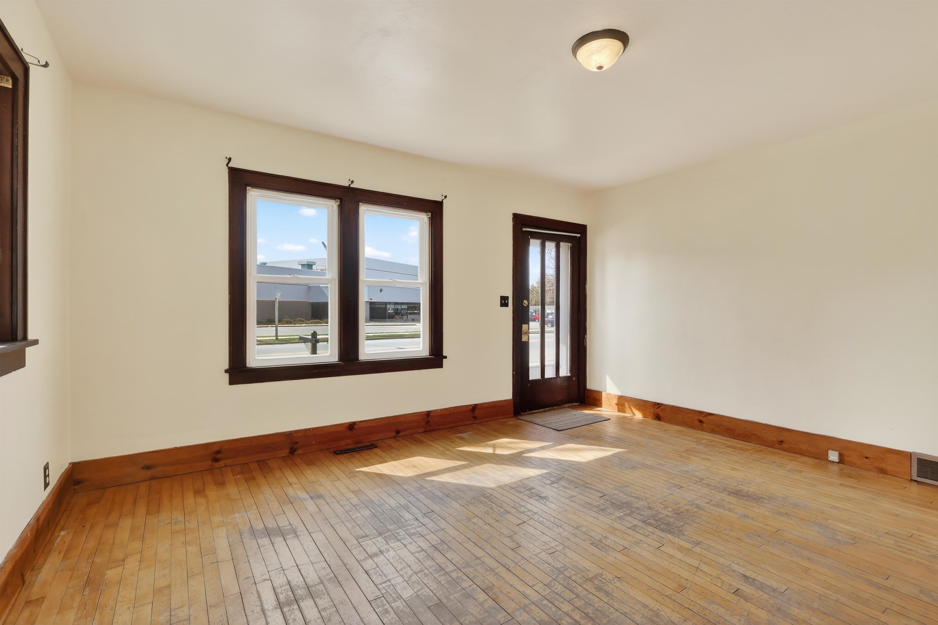 830 MARKET STREET, Nekoosa, Wisconsin 54457, 3 Bedrooms Bedrooms, ,1 BathroomBathrooms,Residential,For Sale,830 MARKET STREET,22601362