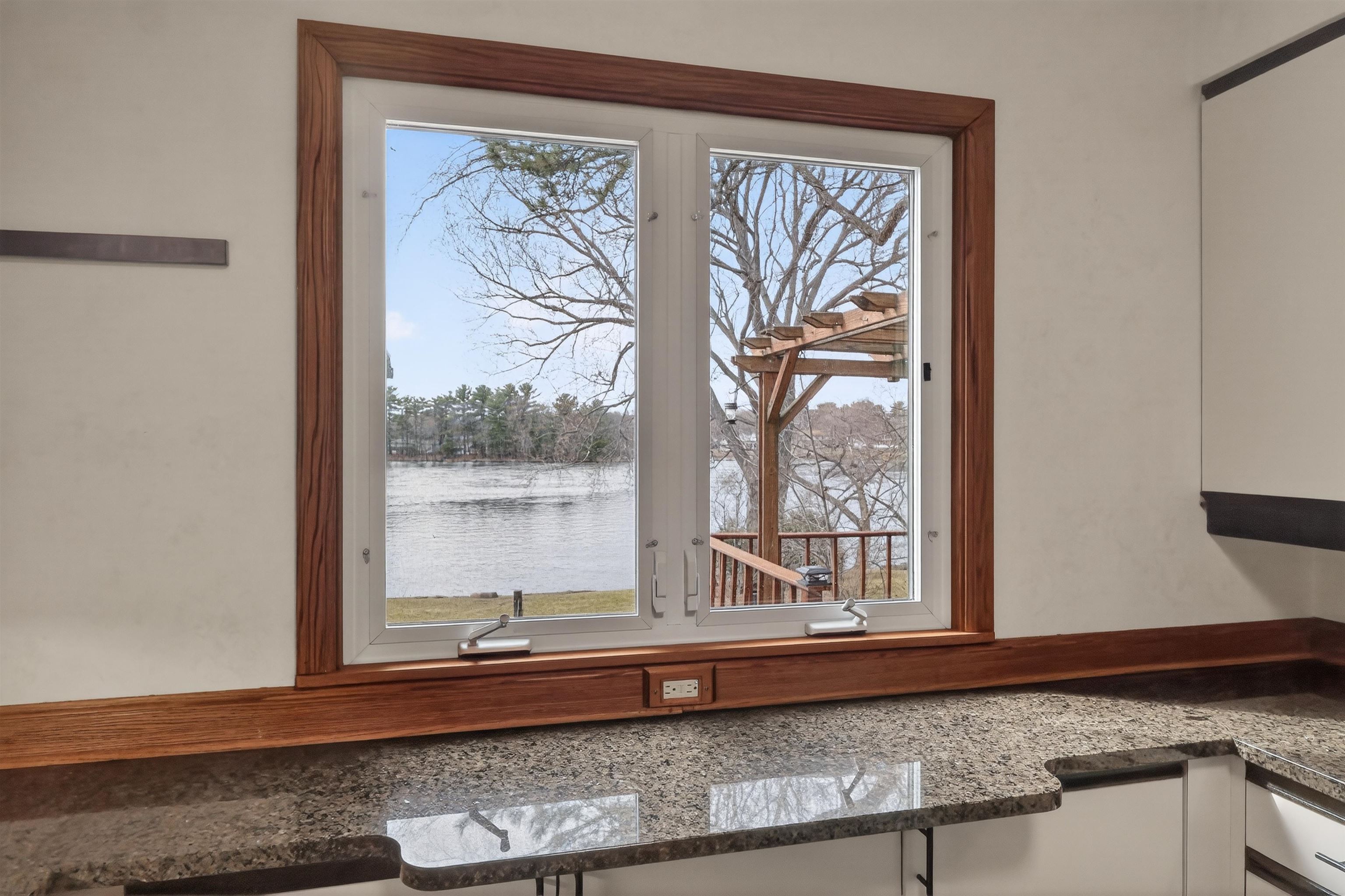 810 3RD STREET SOUTH, Wisconsin Rapids, Wisconsin 54494, 3 Bedrooms Bedrooms, ,3 BathroomsBathrooms,Residential,For Sale,810 3RD STREET SOUTH,22601363