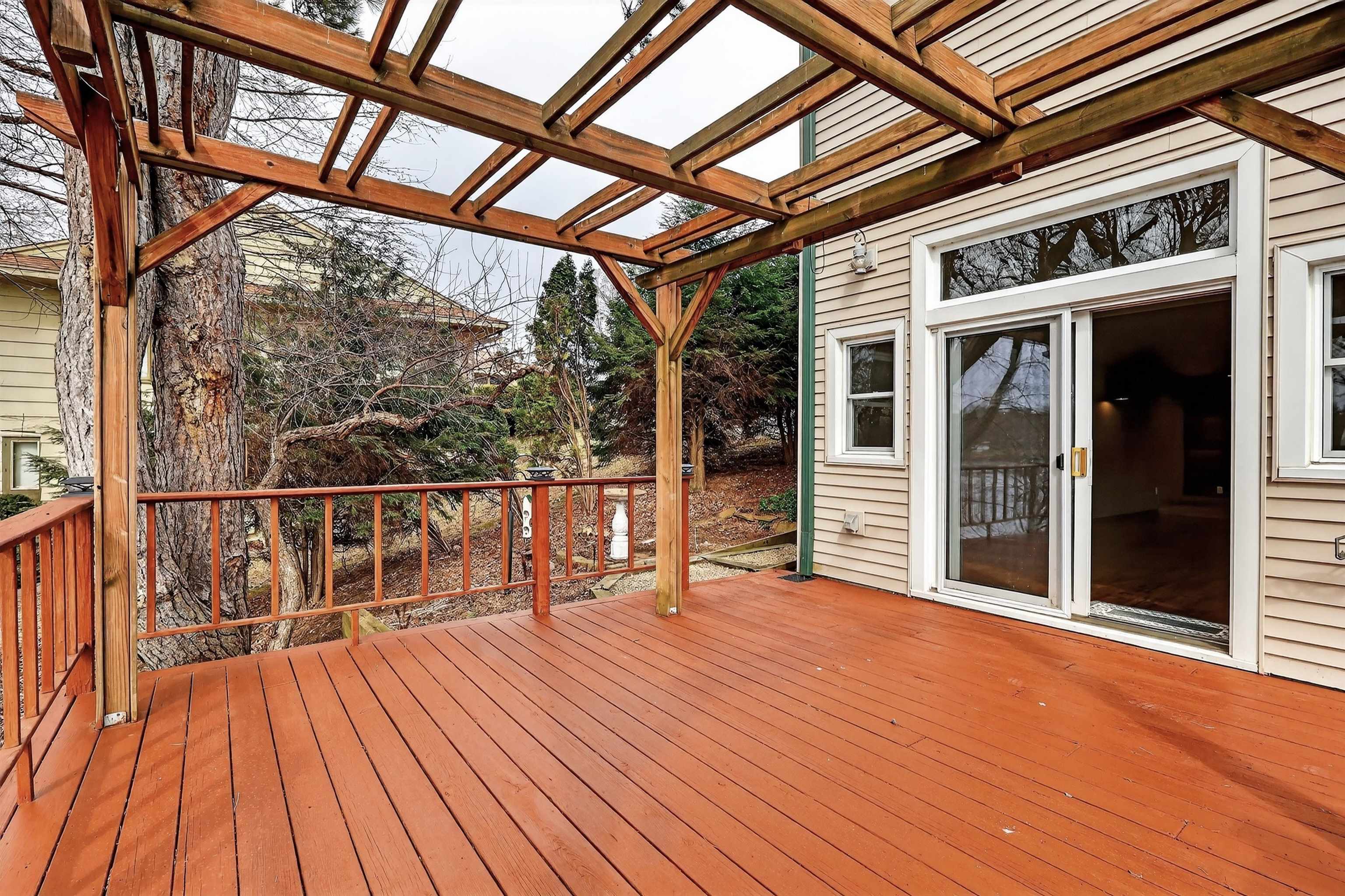 810 3RD STREET SOUTH, Wisconsin Rapids, Wisconsin 54494, 3 Bedrooms Bedrooms, ,3 BathroomsBathrooms,Residential,For Sale,810 3RD STREET SOUTH,22601363