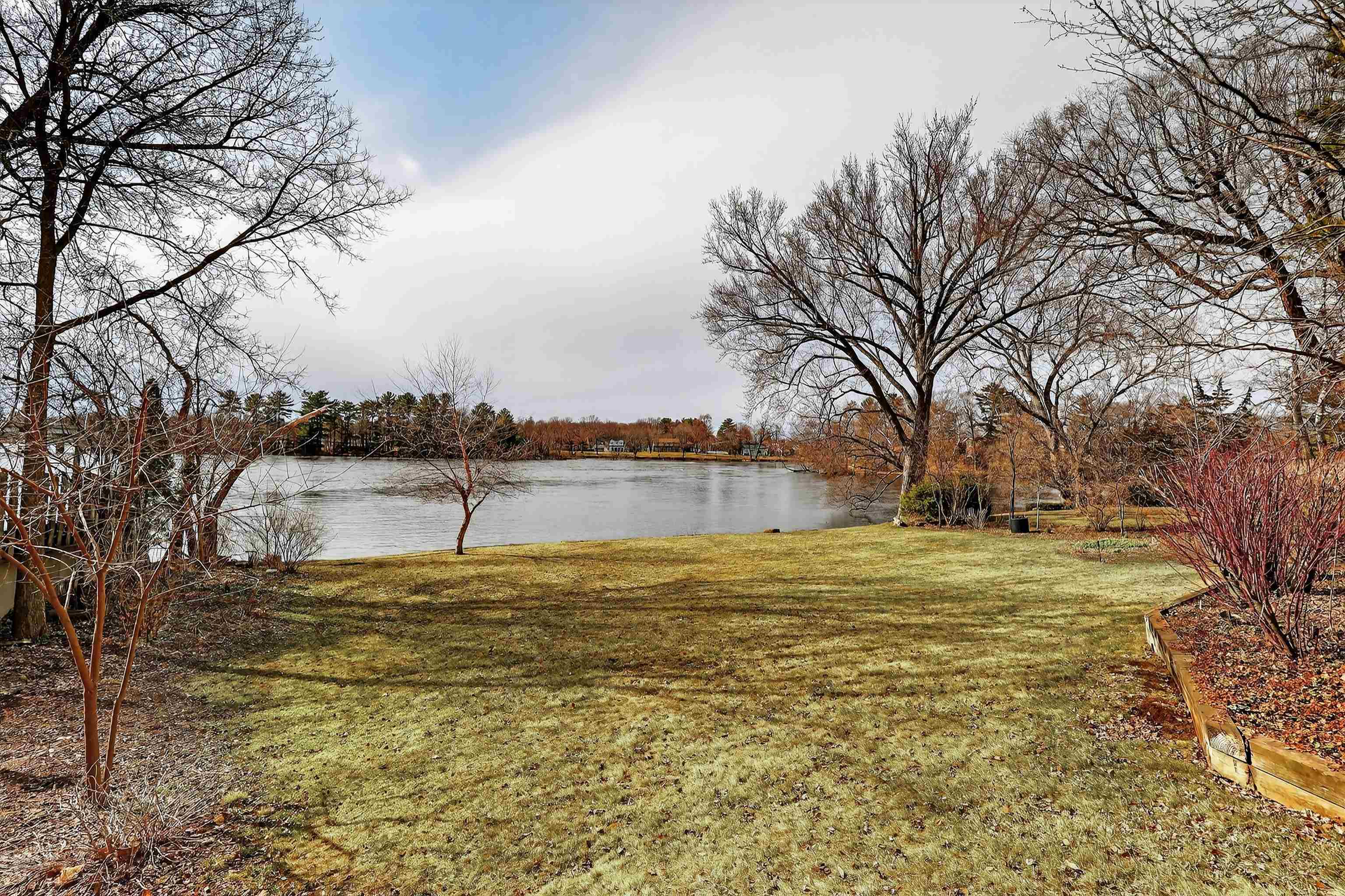 810 3RD STREET SOUTH, Wisconsin Rapids, Wisconsin 54494, 3 Bedrooms Bedrooms, ,3 BathroomsBathrooms,Residential,For Sale,810 3RD STREET SOUTH,22601363