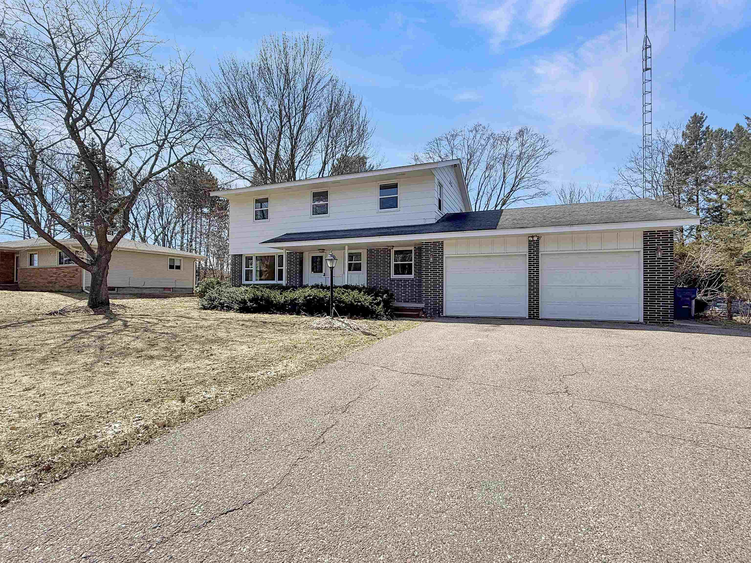 6404 CAMP PHILLIPS ROAD, Weston, Wisconsin 54476, 5 Bedrooms Bedrooms, ,2 BathroomsBathrooms,Residential,For Sale,6404 CAMP PHILLIPS ROAD,22601365