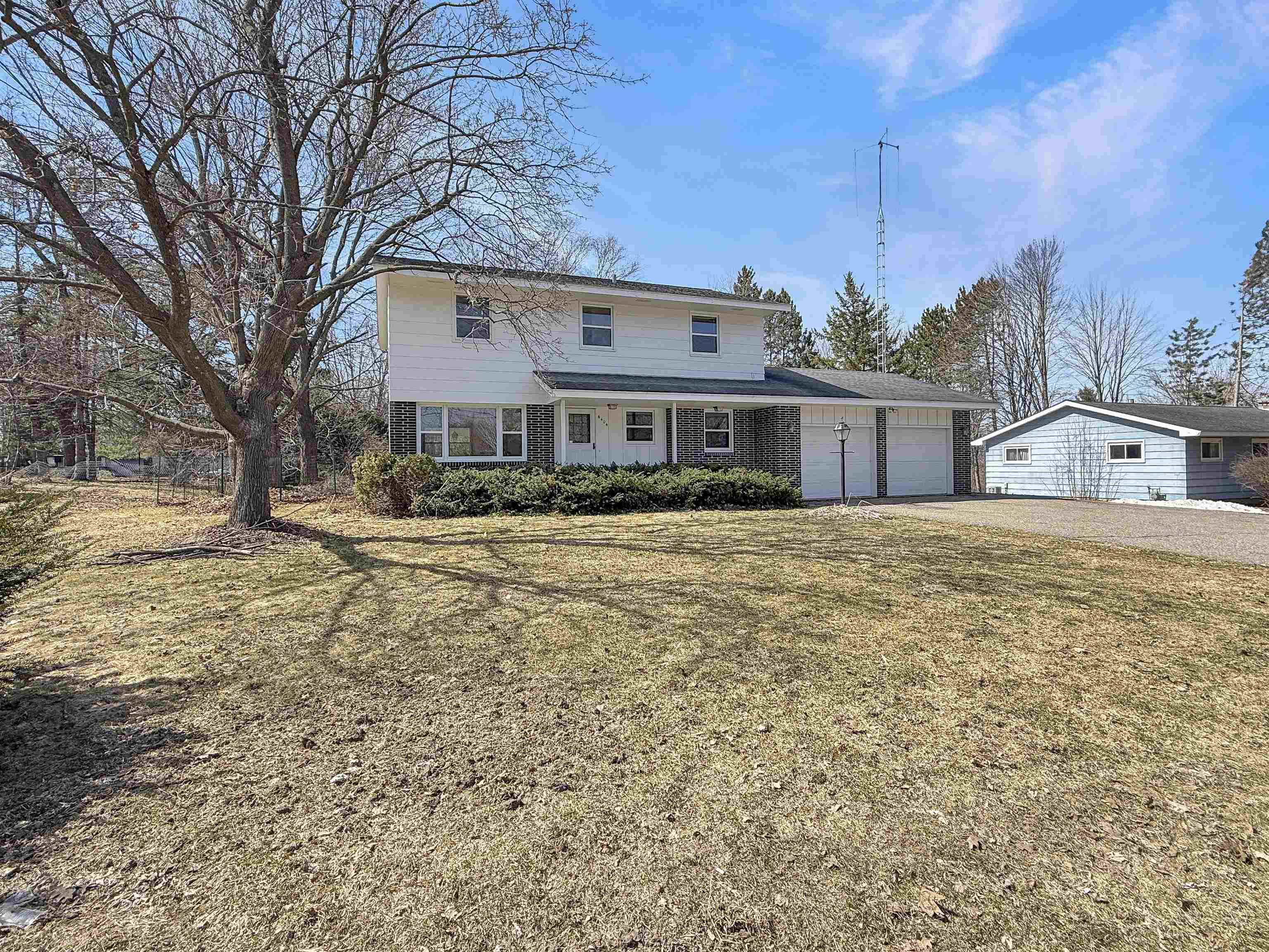 6404 CAMP PHILLIPS ROAD, Weston, Wisconsin 54476, 5 Bedrooms Bedrooms, ,2 BathroomsBathrooms,Residential,For Sale,6404 CAMP PHILLIPS ROAD,22601365