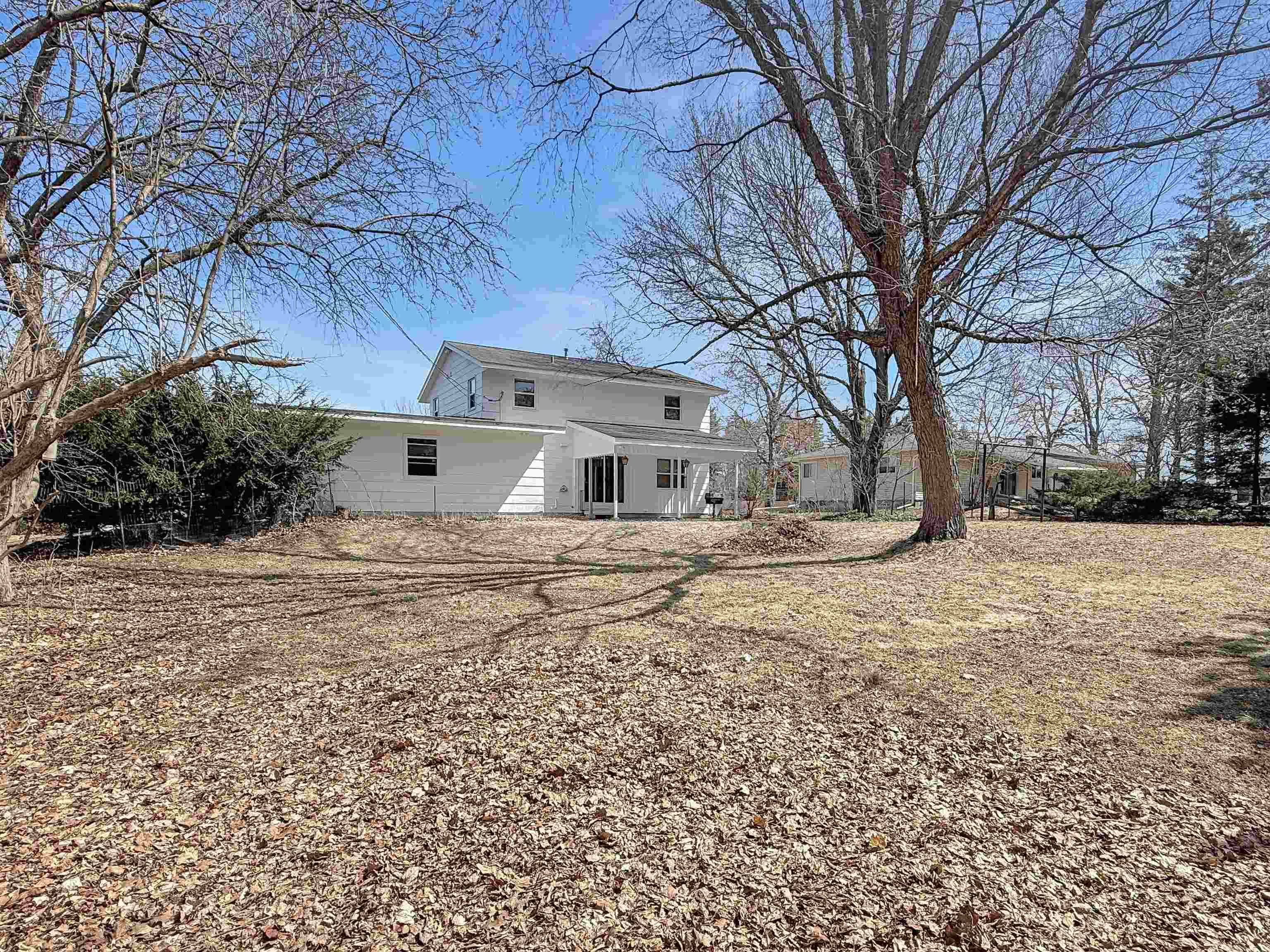 6404 CAMP PHILLIPS ROAD, Weston, Wisconsin 54476, 5 Bedrooms Bedrooms, ,2 BathroomsBathrooms,Residential,For Sale,6404 CAMP PHILLIPS ROAD,22601365