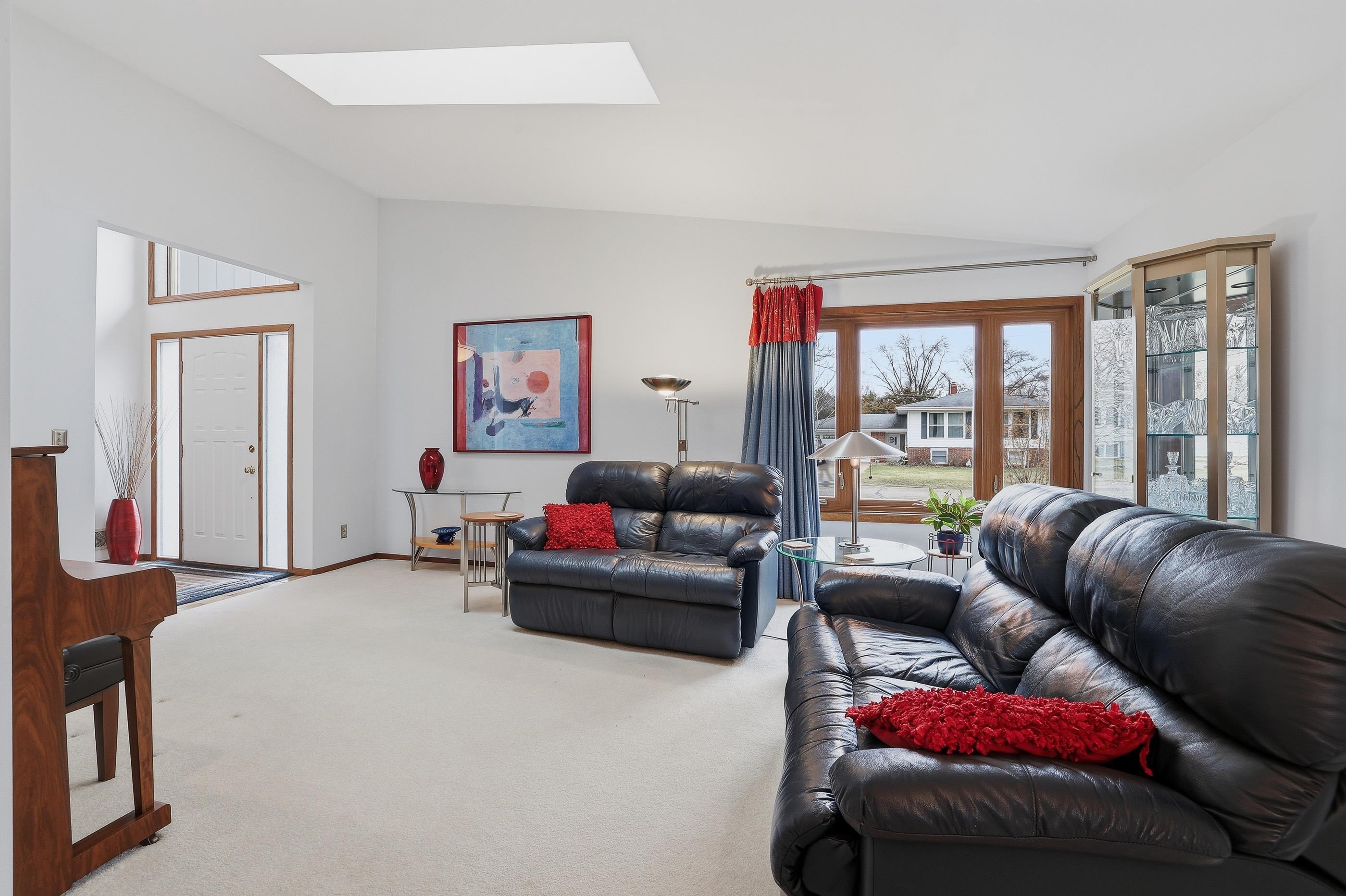 3701 LORRAINE STREET, Stevens Point, Wisconsin 54481, 3 Bedrooms Bedrooms, ,3 BathroomsBathrooms,Residential,For Sale,3701 LORRAINE STREET,22601366