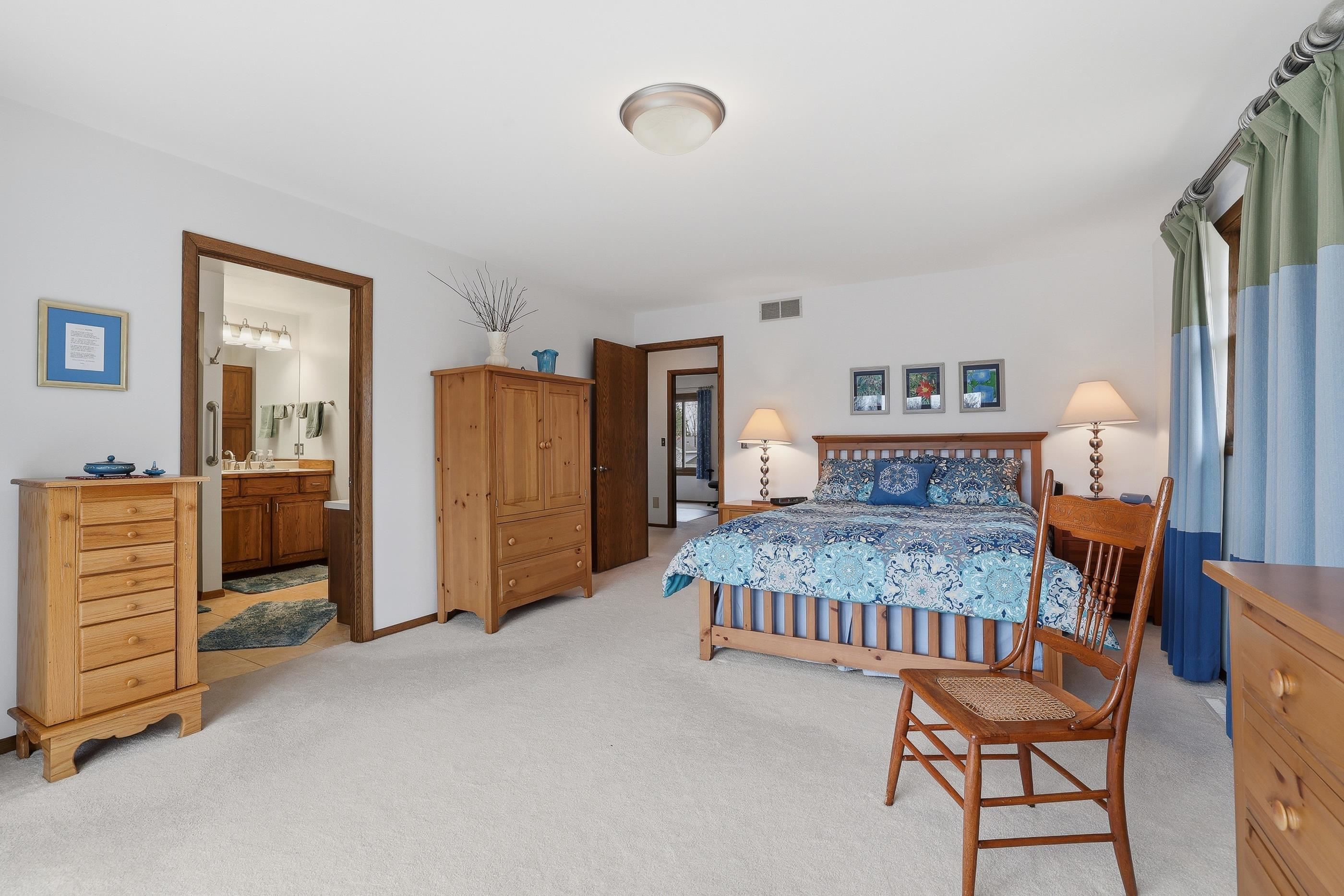 3701 LORRAINE STREET, Stevens Point, Wisconsin 54481, 3 Bedrooms Bedrooms, ,3 BathroomsBathrooms,Residential,For Sale,3701 LORRAINE STREET,22601366